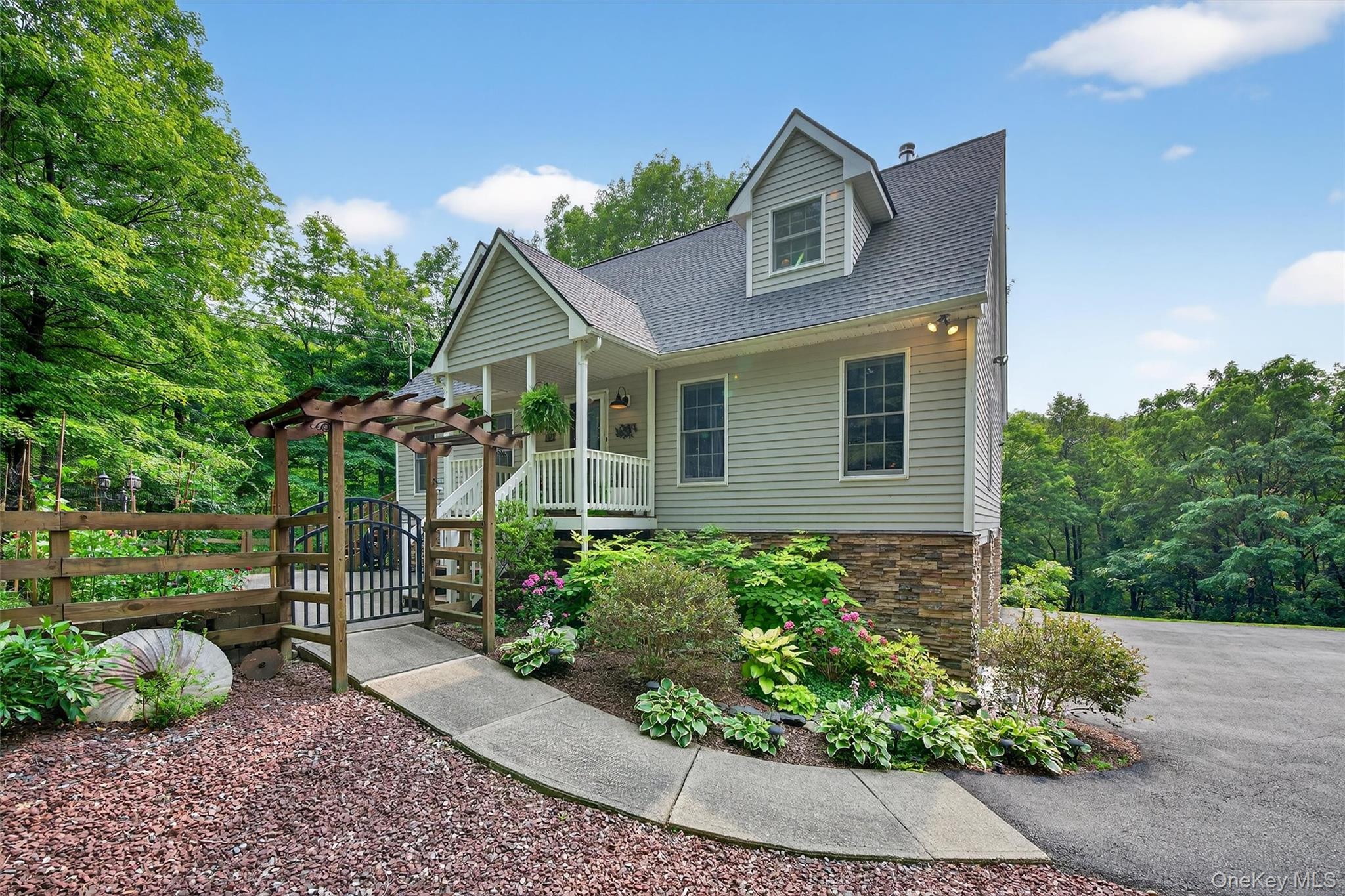 111 Felter Hill Road