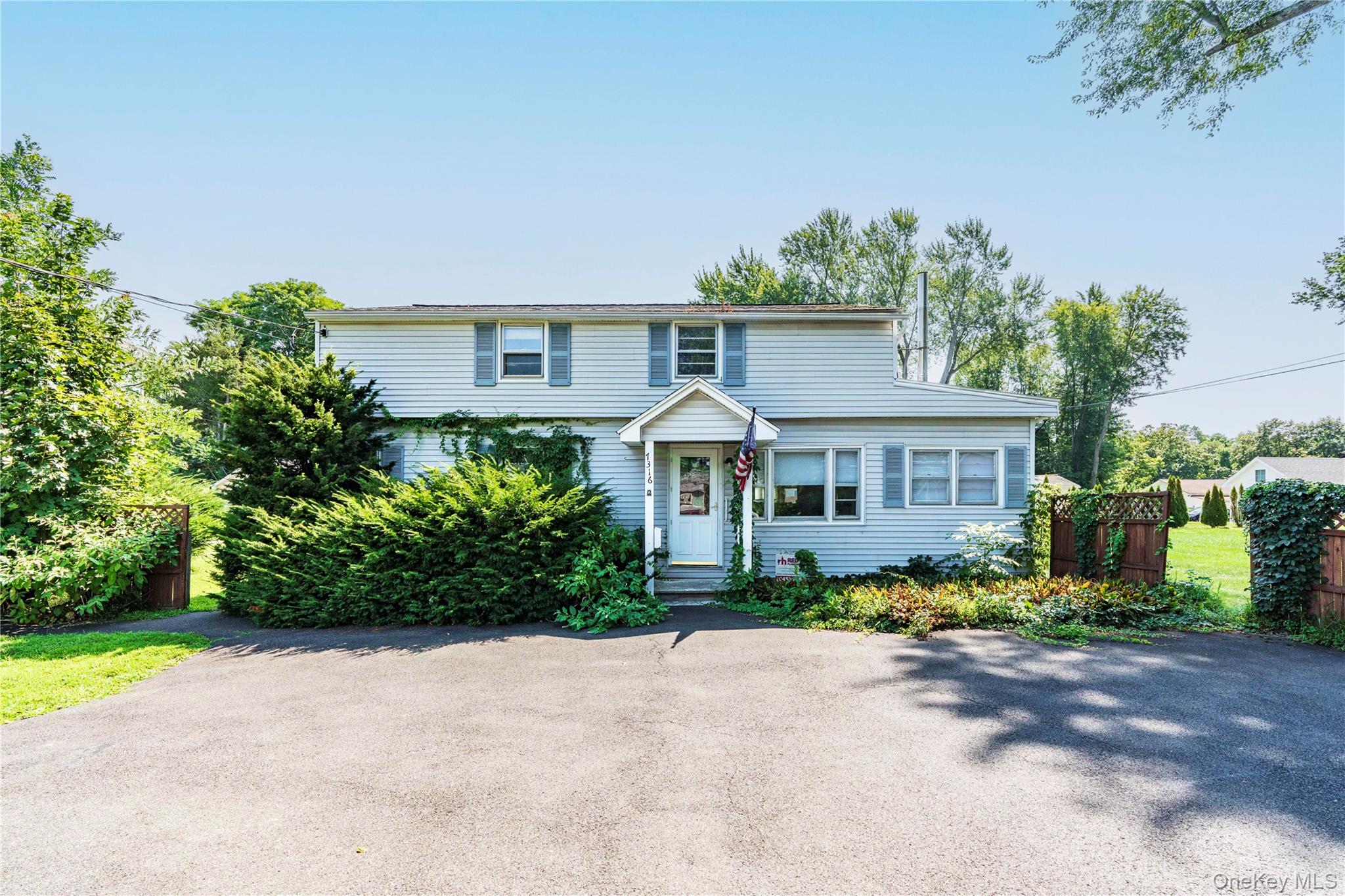 Red Hook, New York 12571, United States, ,Commercial,Active,197293