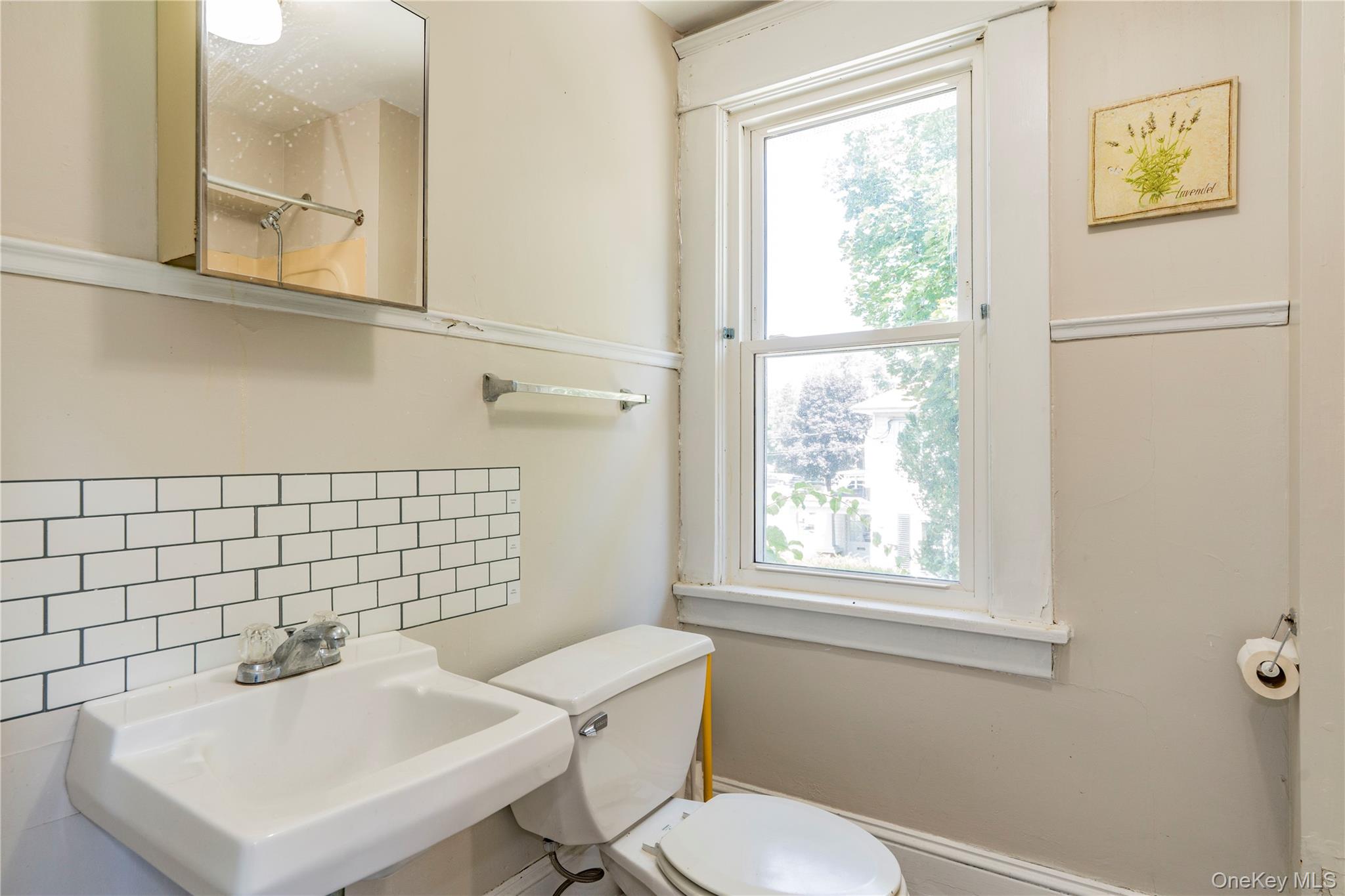 Red Hook, New York 12571, United States, ,Commercial,Active,197293