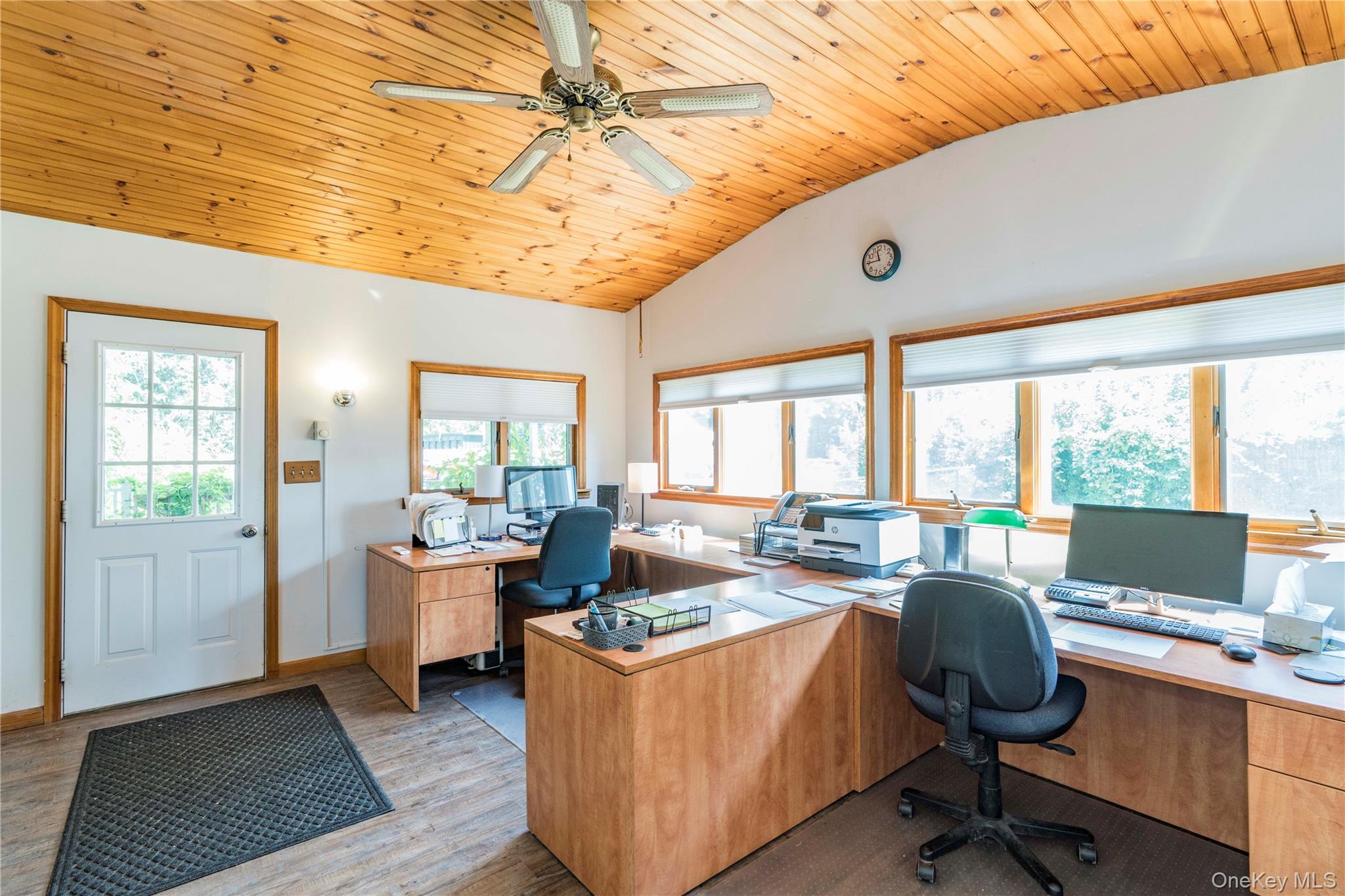 Red Hook, New York 12571, United States, ,Commercial,Active,197293