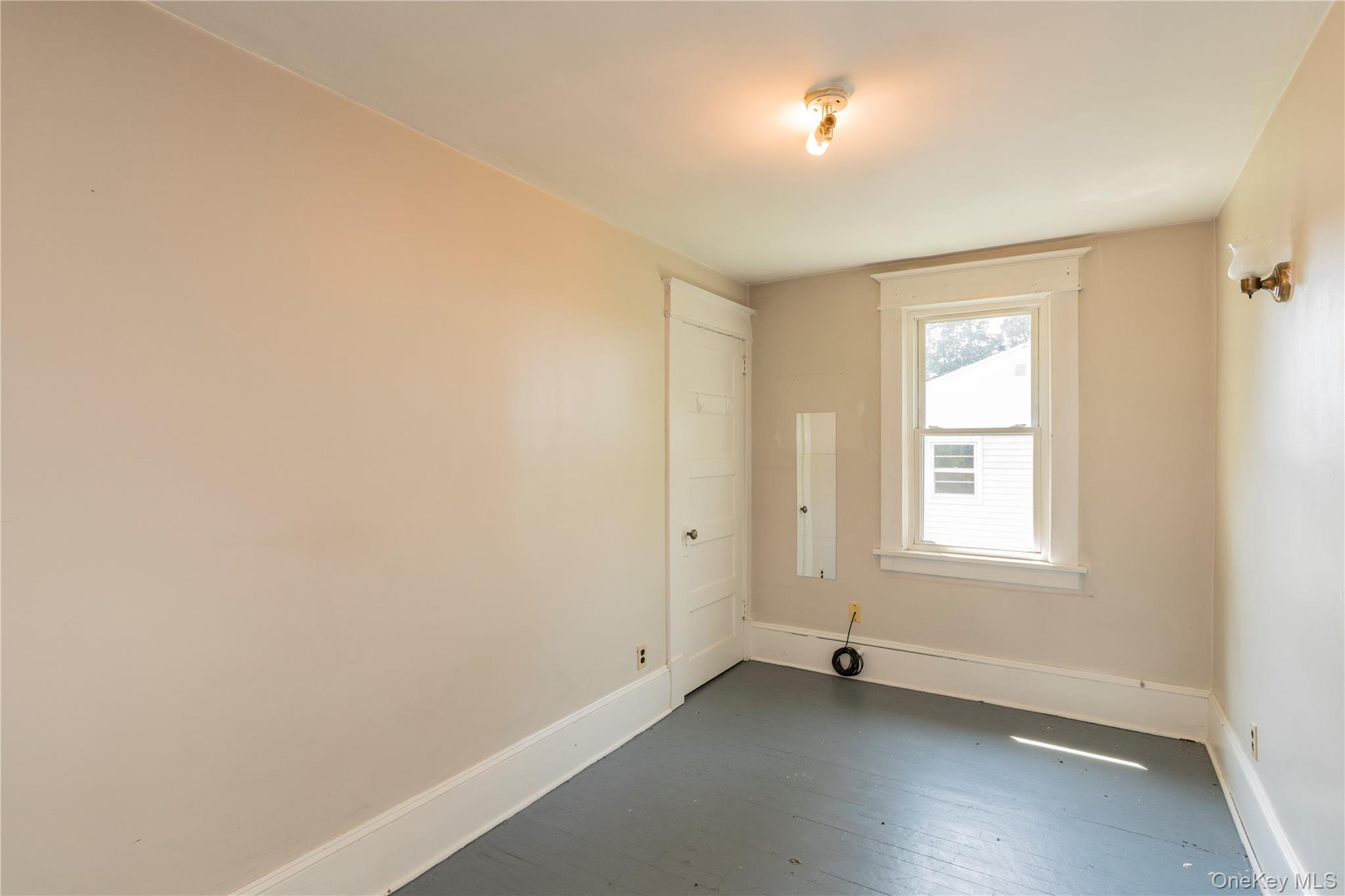 Red Hook, New York 12571, United States, ,Commercial,Active,197293