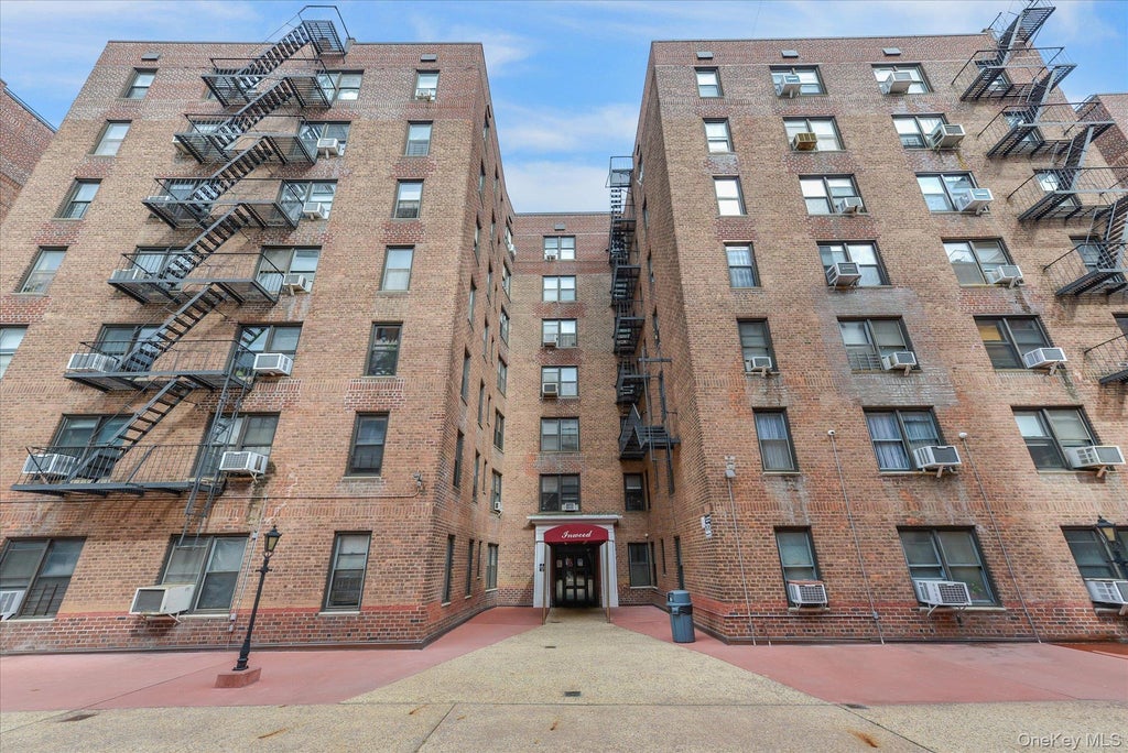 Photo of 83-75 Woodhaven Boulevard #1/C, Woodhaven, NY 11421 (MLS # 1042097)