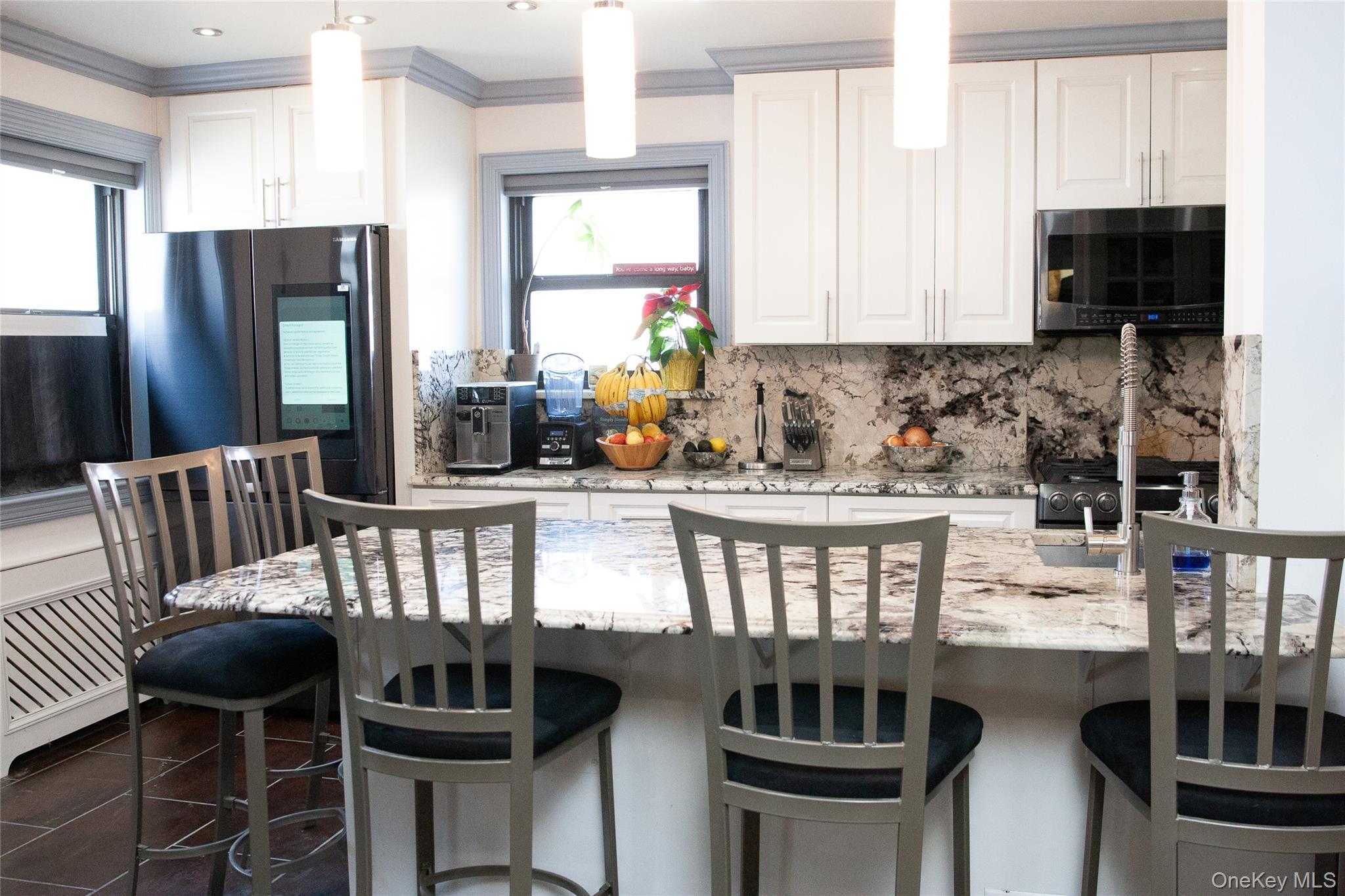 199-18 16th Avenue 2-5