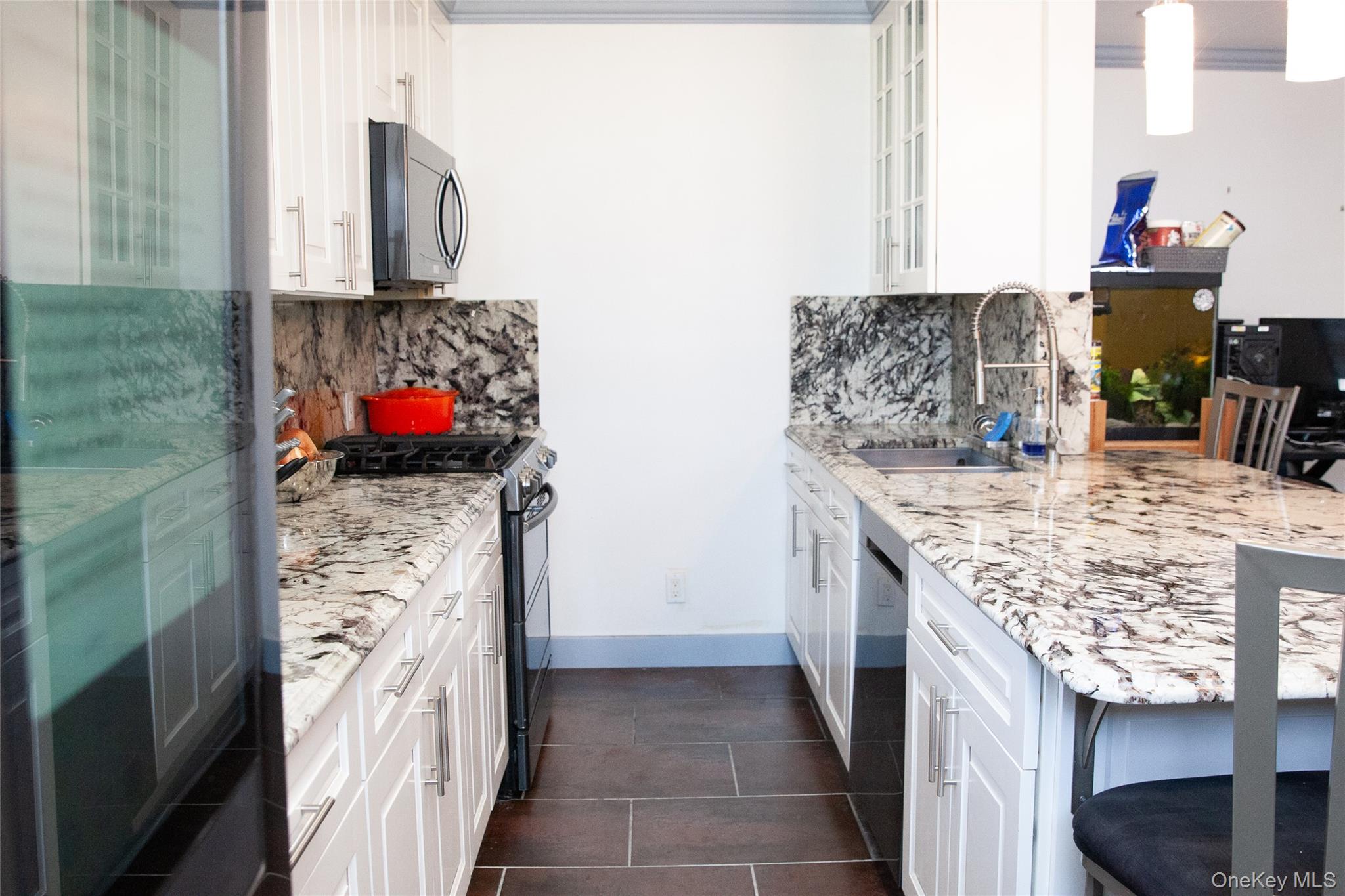 199-18 16th Avenue 2-5