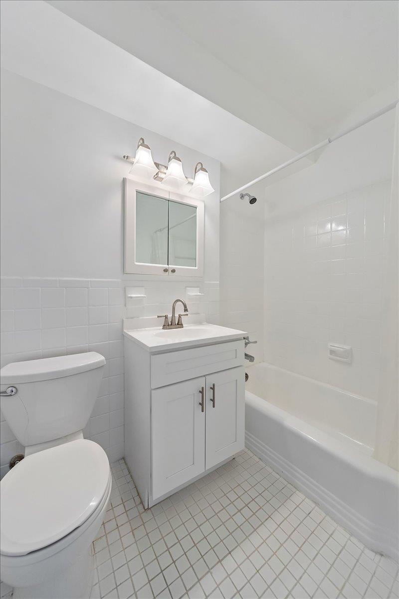 3121 Middletown Road #6H, Bronx, New York image 19