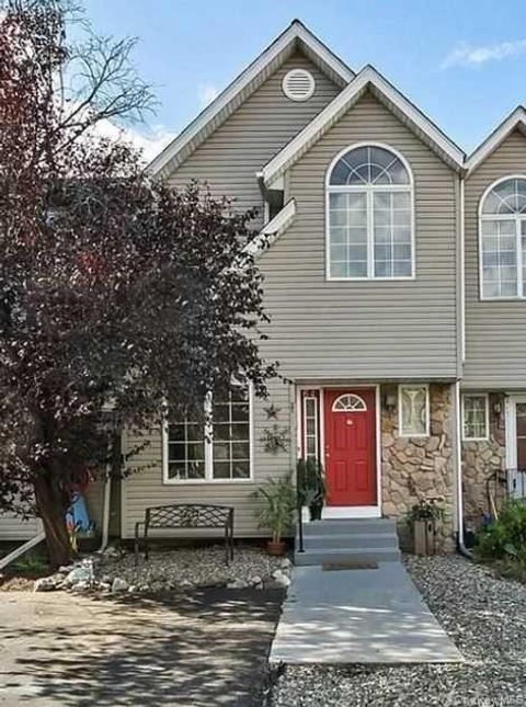 64 ROUNDTREE Court Beacon NY 12508