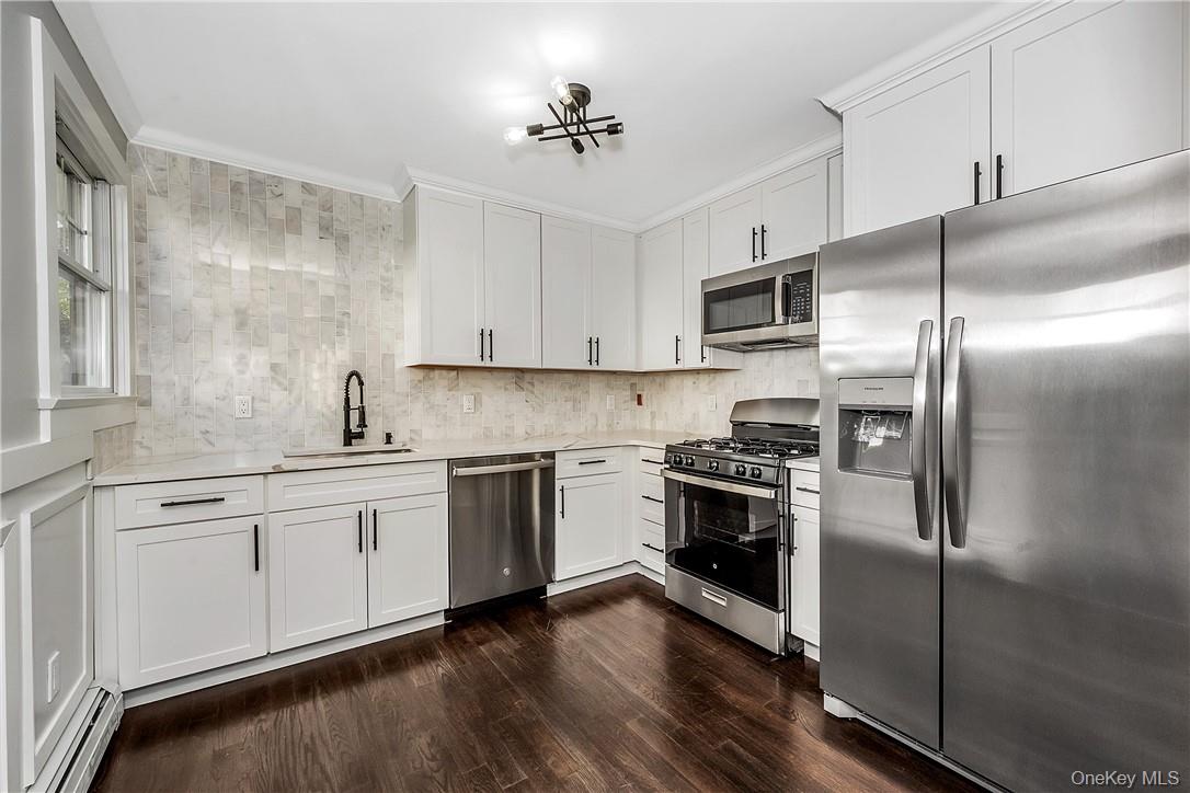 200 Main Street Floor 1