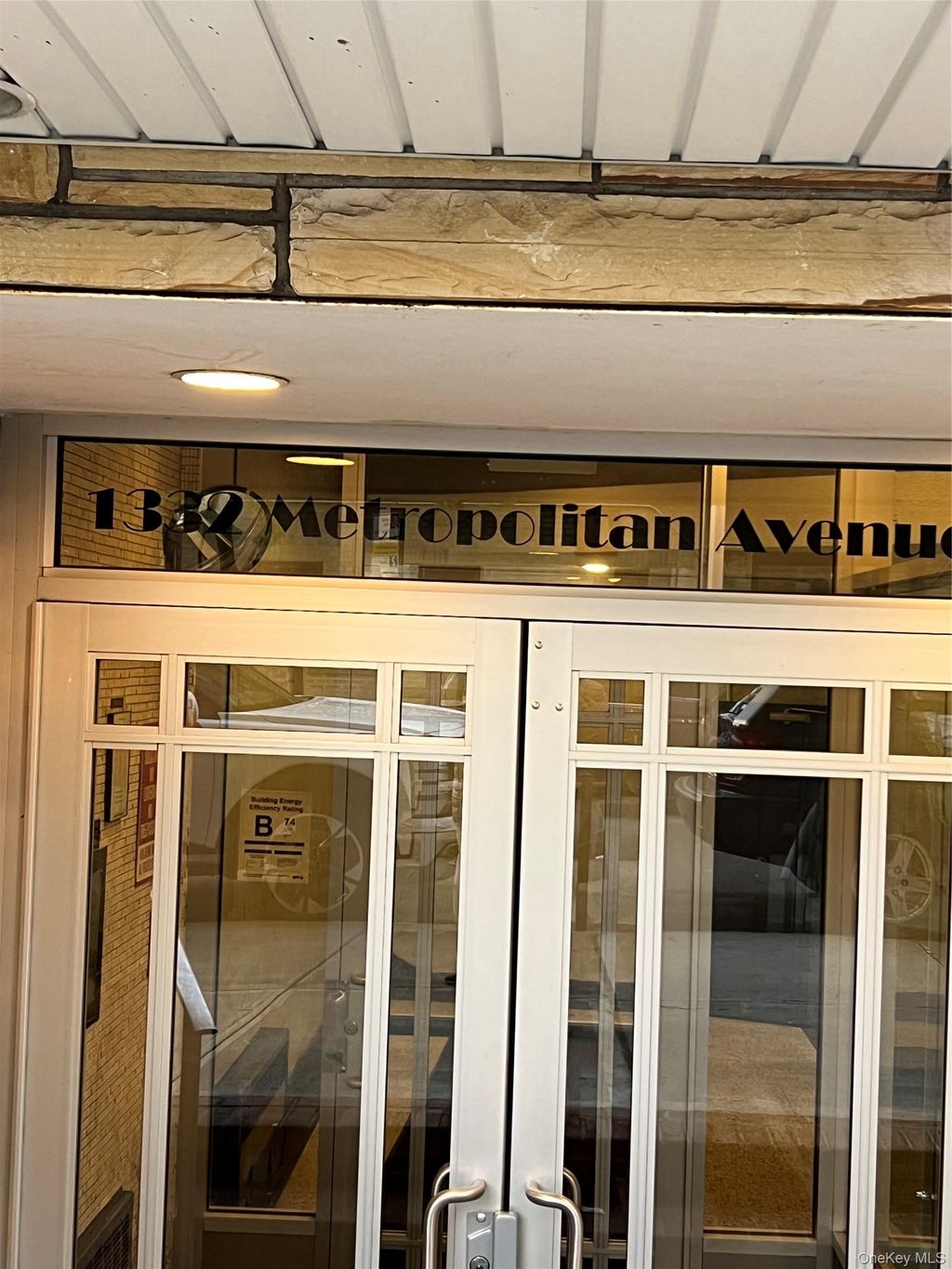 Photo of 1332 Metropolitan Avenue #3G, Bronx, NY 10462 (MLS # 988215)