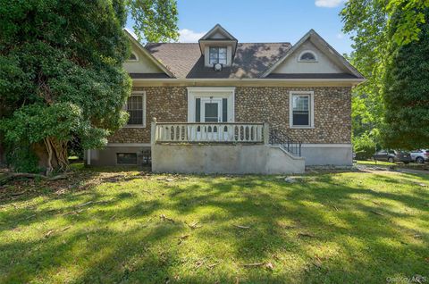 Multifamily For Sale - 36 Seven Lakes Drive<br/> Sloatsburg, NY 10974