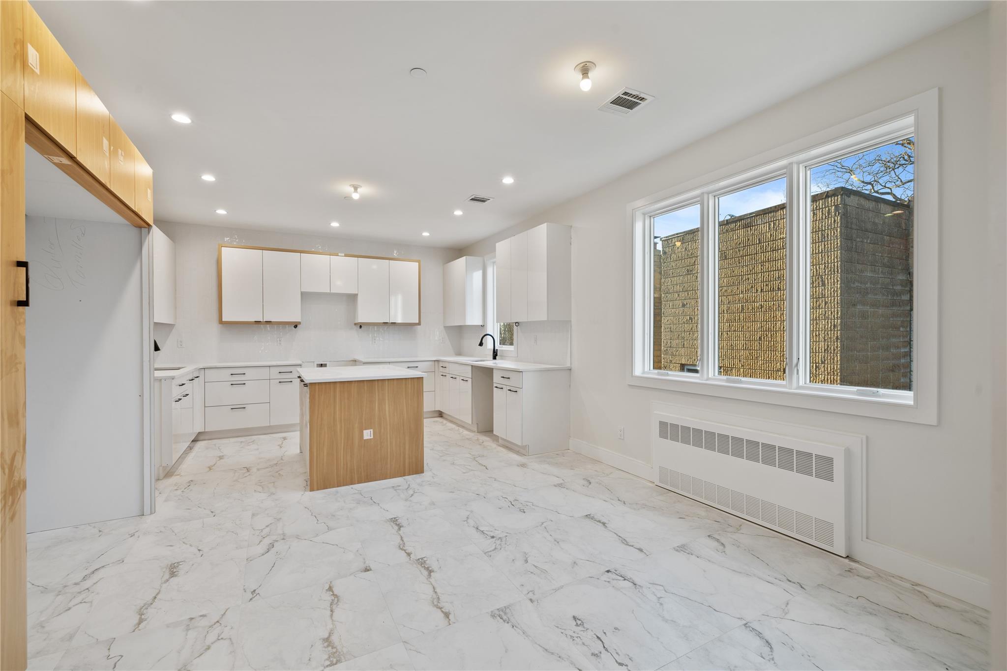 19 Rita Avenue #302, Monsey, New York image 10