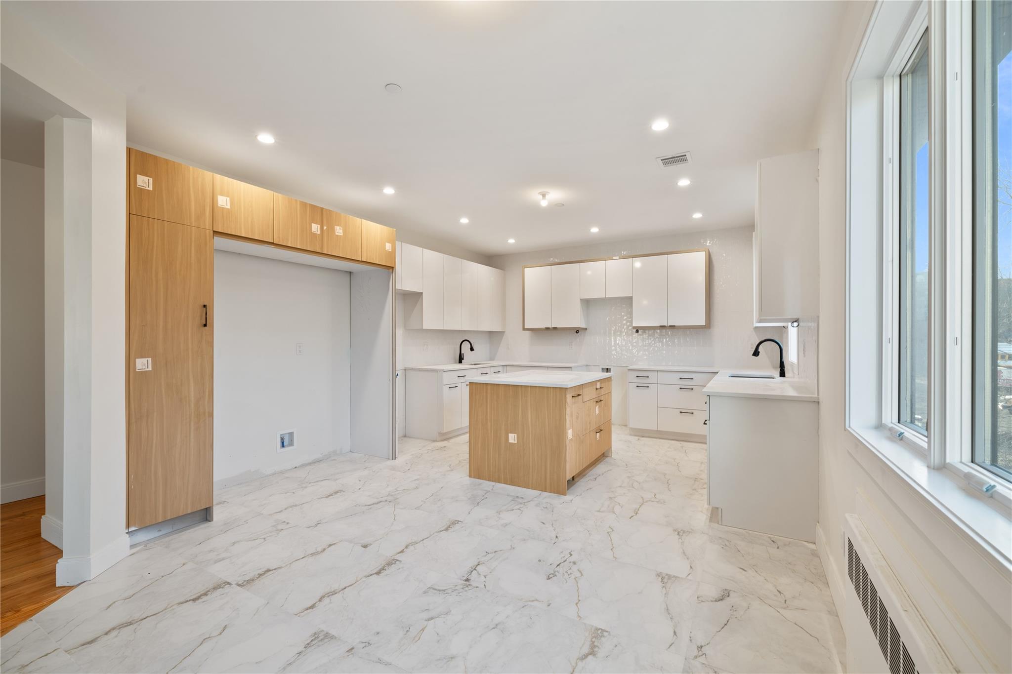 19 Rita Avenue #302, Monsey, New York image 12
