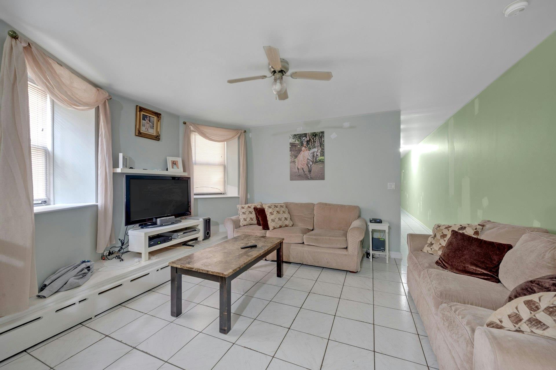 Yonkers, New York 10701, United States, ,Commercial,Active,143791