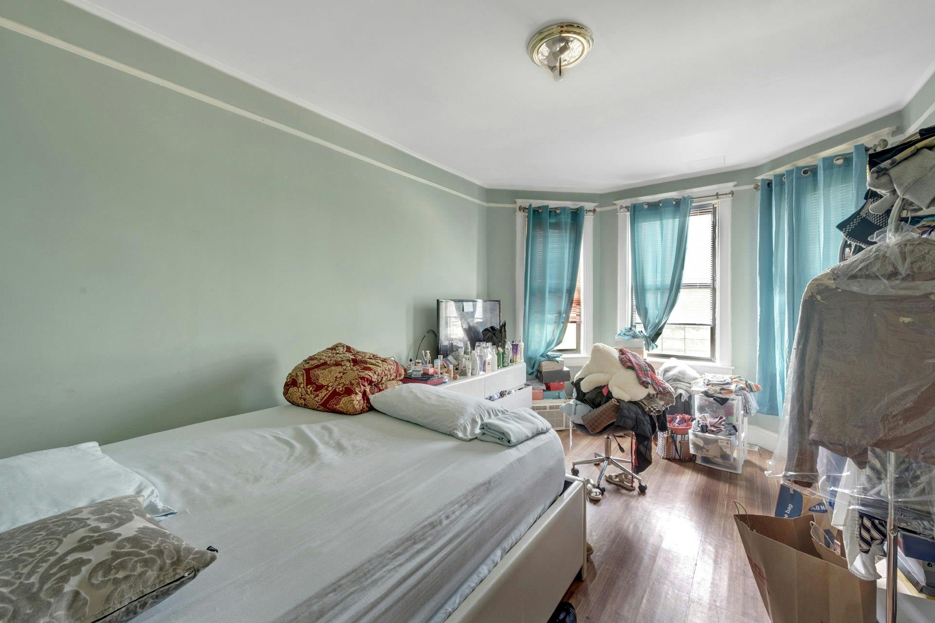 Yonkers, New York 10701, United States, ,Commercial,Active,143791