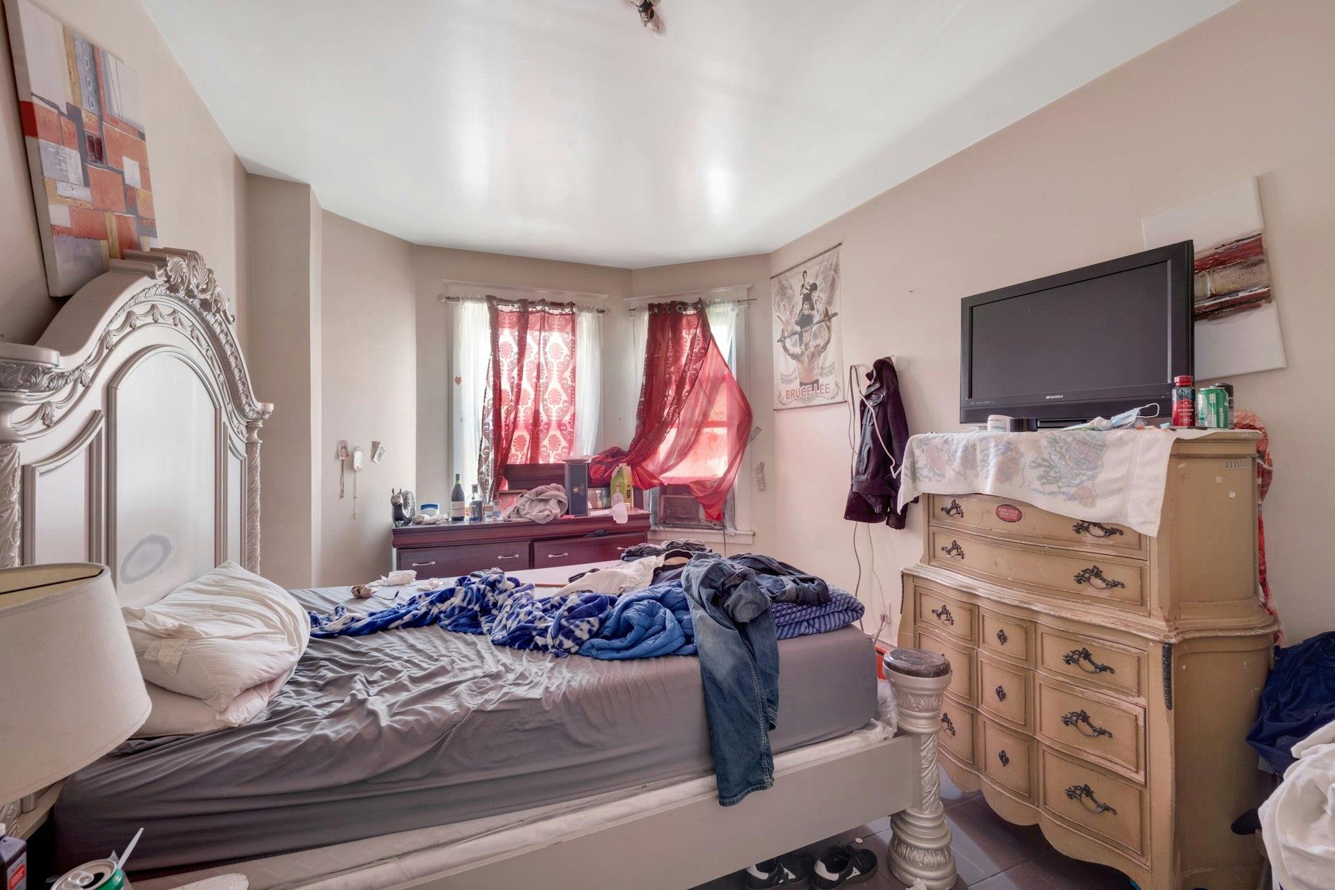 Yonkers, New York 10701, United States, ,Commercial,Active,143791