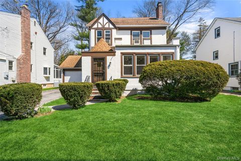 5 Burbury Lane Great Neck NY 11023