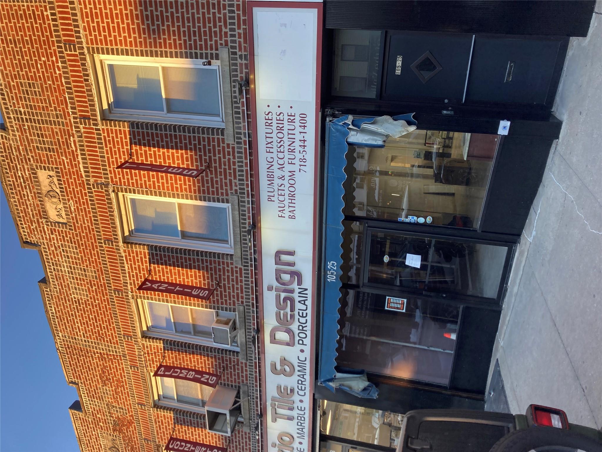 Metropolitan Ave Ave, Forest Hills, Queens, NY - 1 Bedrooms  
1 Bathrooms  
3 Rooms - 