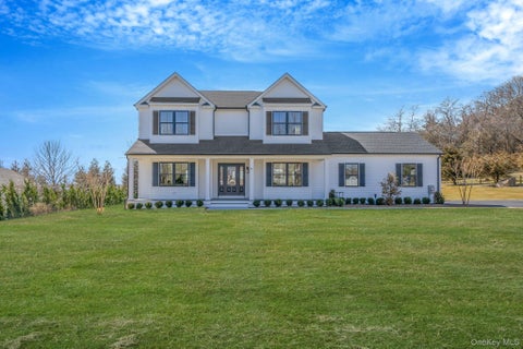 Homes For Sale - 85 Roanoke Court<br/> Riverhead, NY 11901
