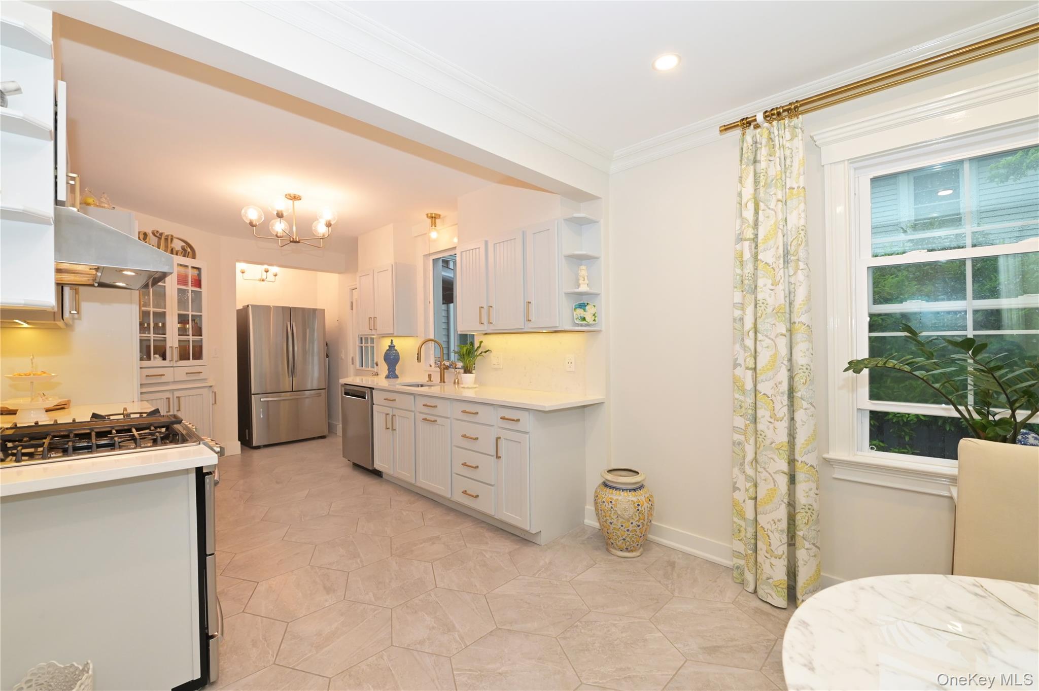 32 Franklin Avenue