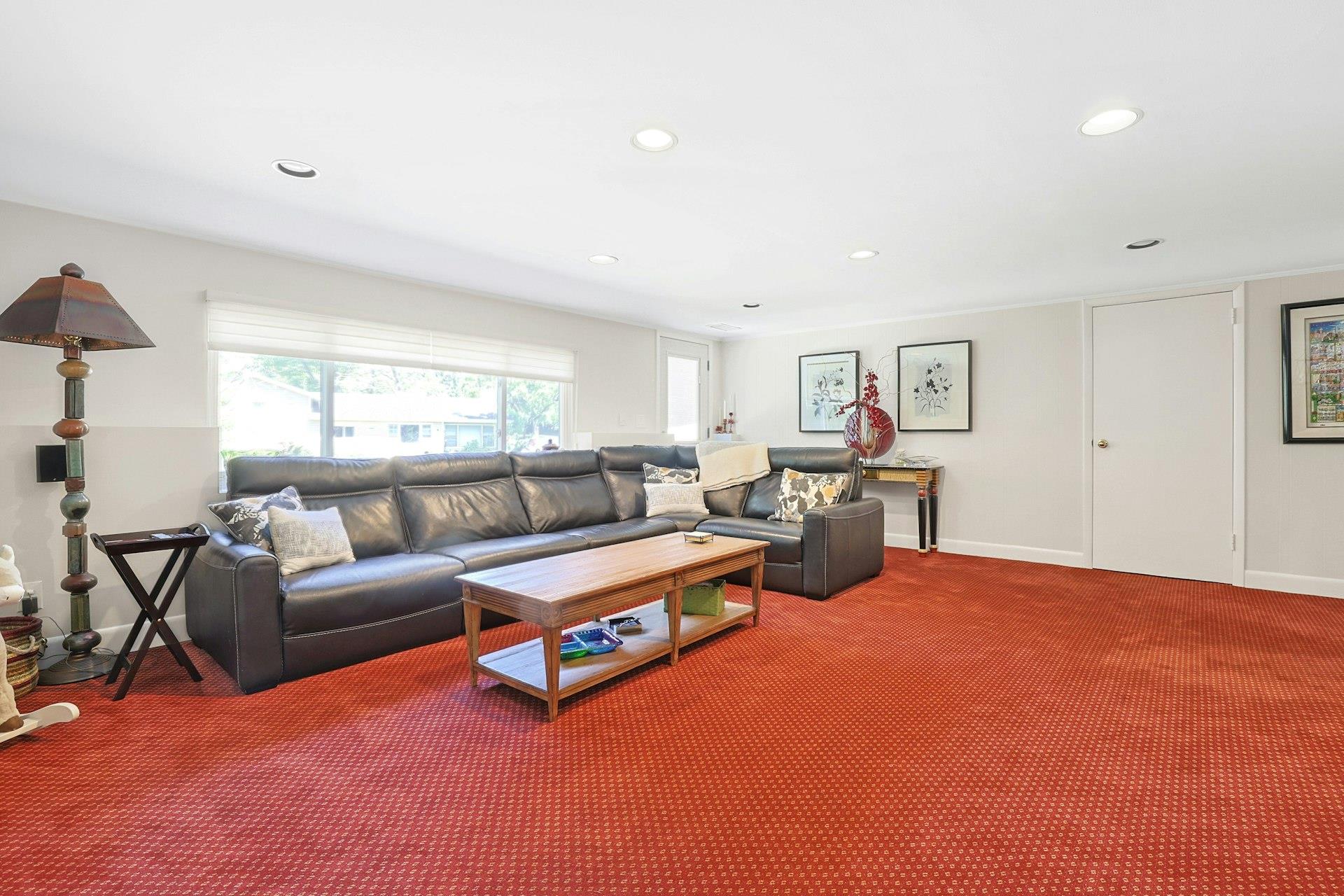 New Rochelle, New York 10804, United States, 4 Bedrooms Bedrooms, ,3 BathroomsBathrooms,Residential,Active,150812