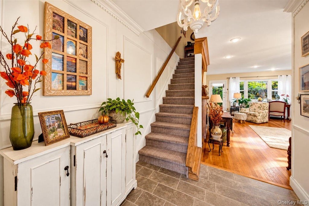 Photo of 673 Pelham Road #E2, New Rochelle, NY 10805 (MLS # 1064398)
