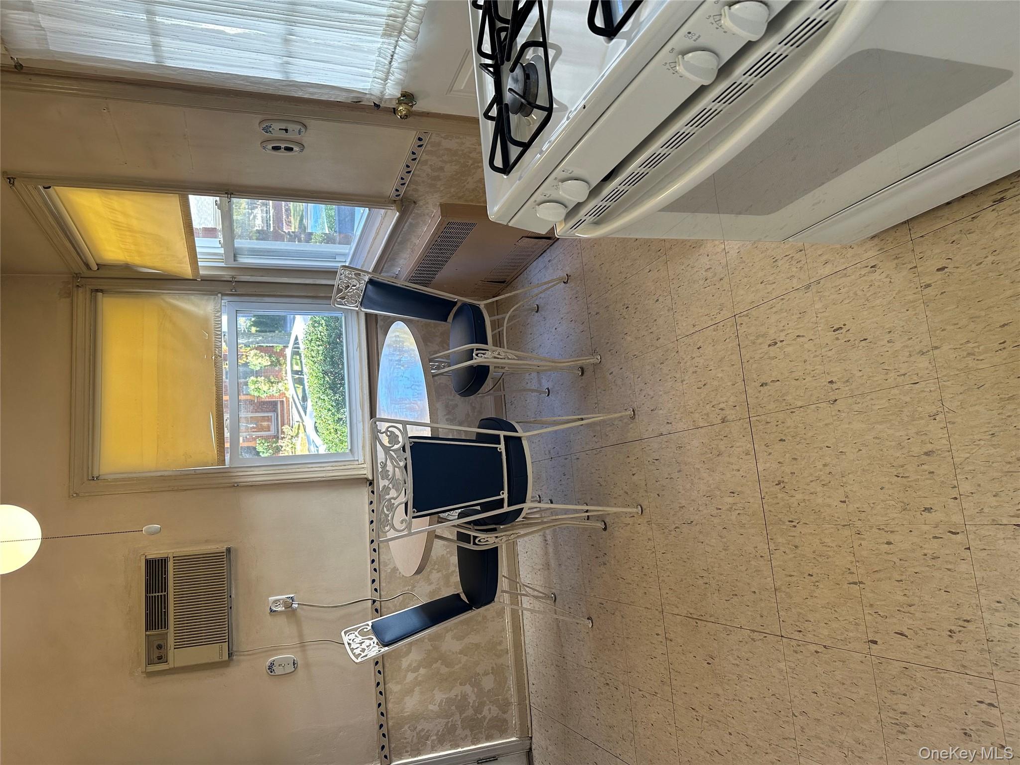 8125 258th Street