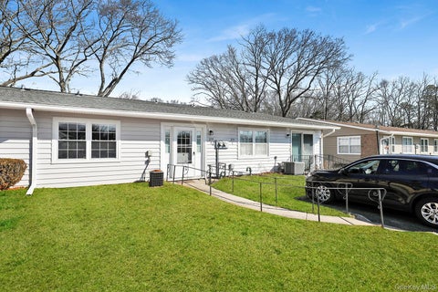 Condo For Sale - 279 Berwick Court #B<br/> Ridge, NY 11961