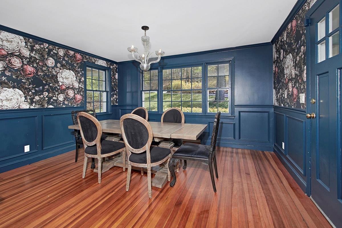 Chappaqua, New York 10514, United States, 3 Bedrooms Bedrooms, ,4 BathroomsBathrooms,Residential,Active,117148