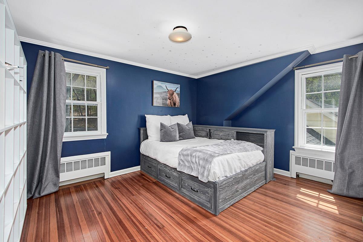 Chappaqua, New York 10514, United States, 3 Bedrooms Bedrooms, ,4 BathroomsBathrooms,Residential,Active,117148