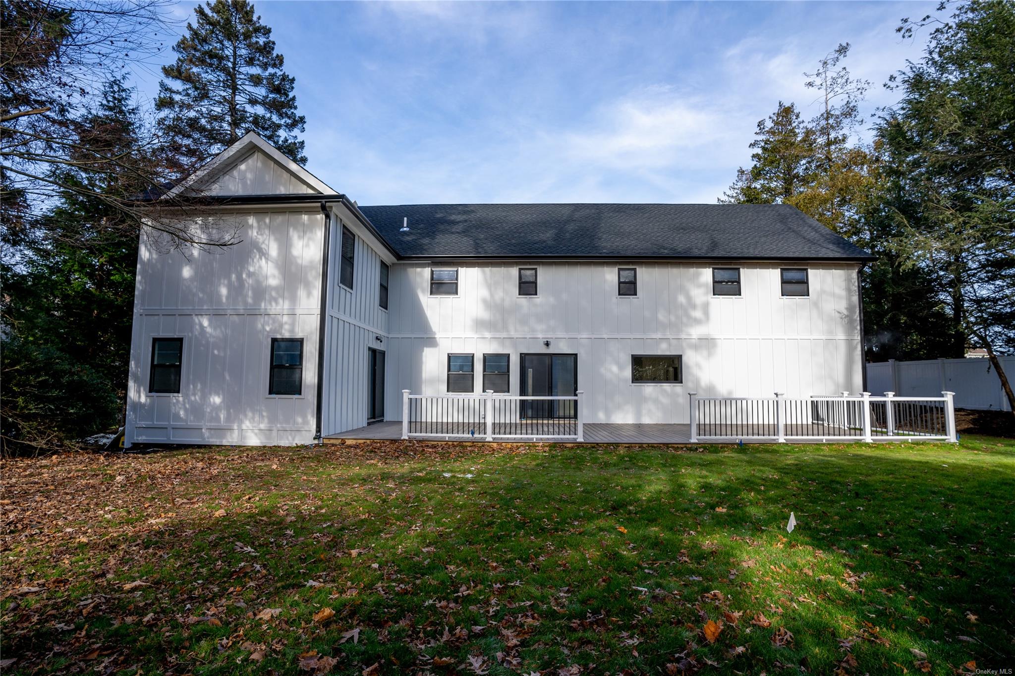 15 Severin Pl, Huntington, New York image 3