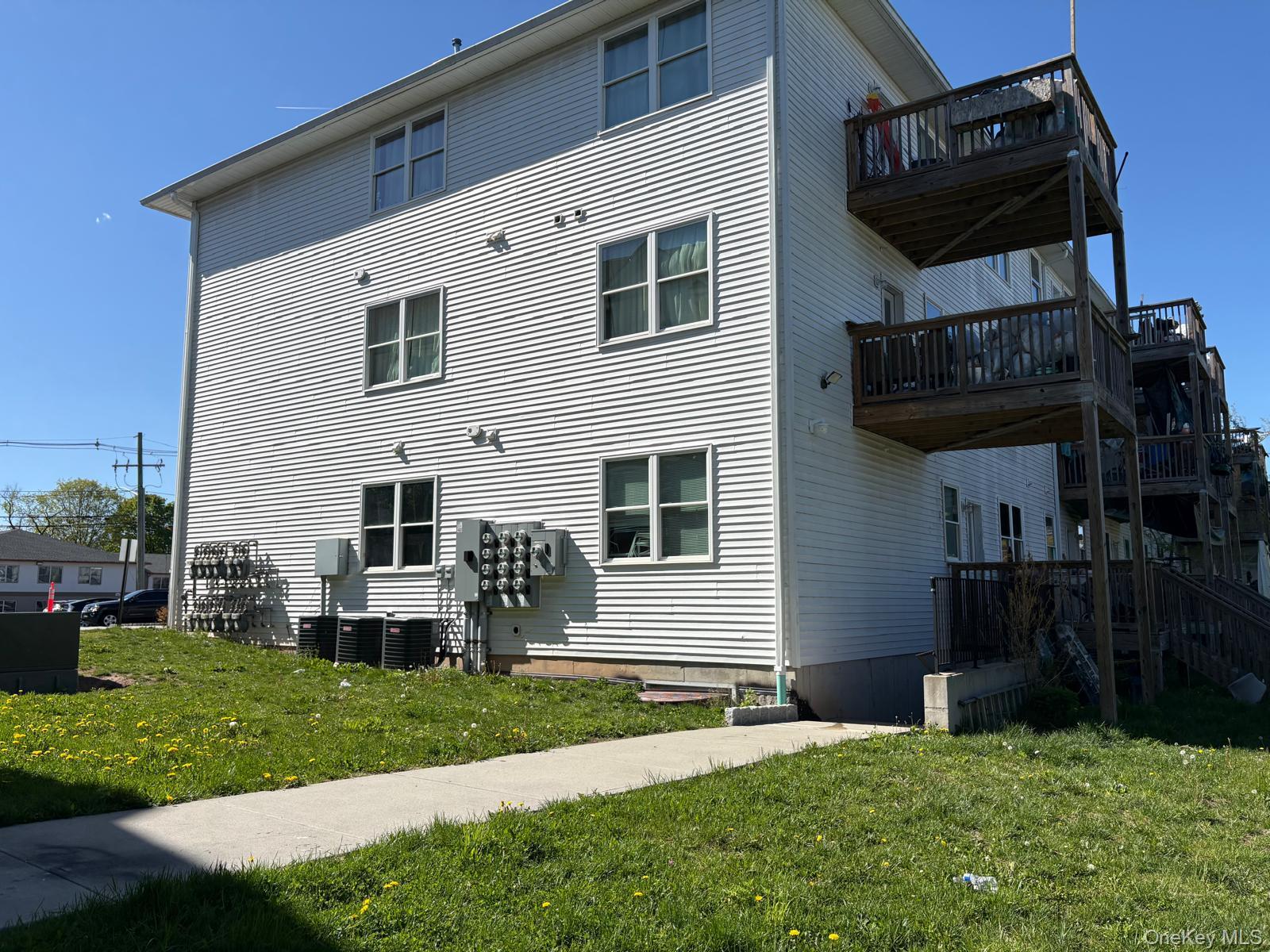 46 Bethune Boulevard