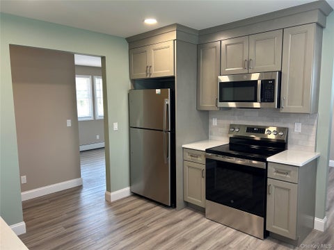 Photo of 85 Ralph Avenue, Babylon, NY 11702 (MLS # 1028298)