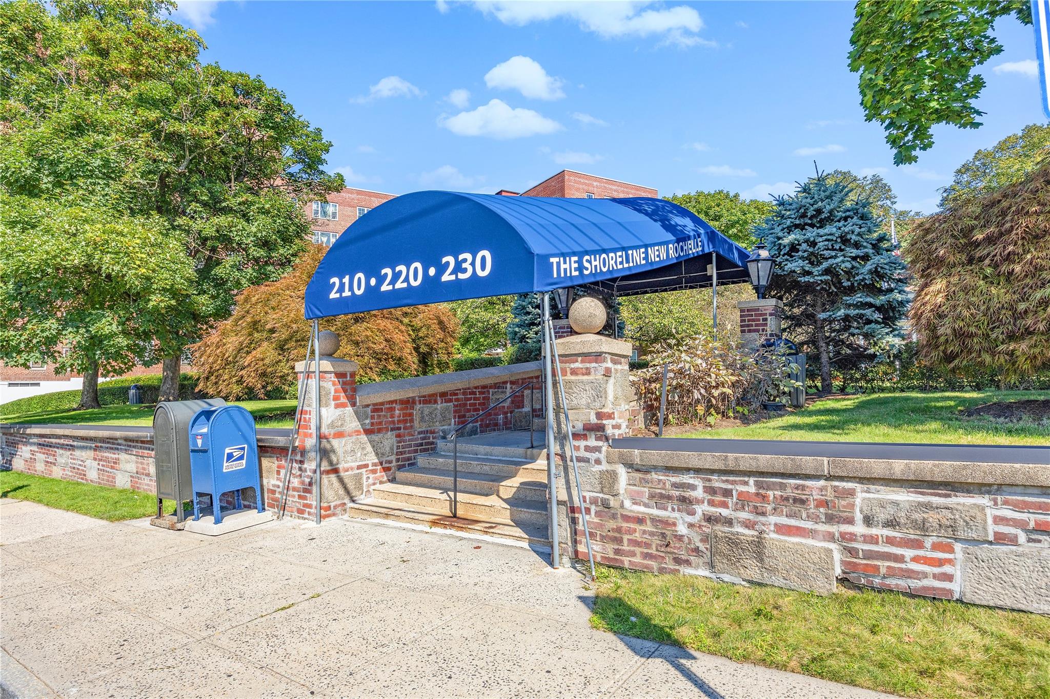 210 Pelham Road #6F, New Rochelle, New York image 16
