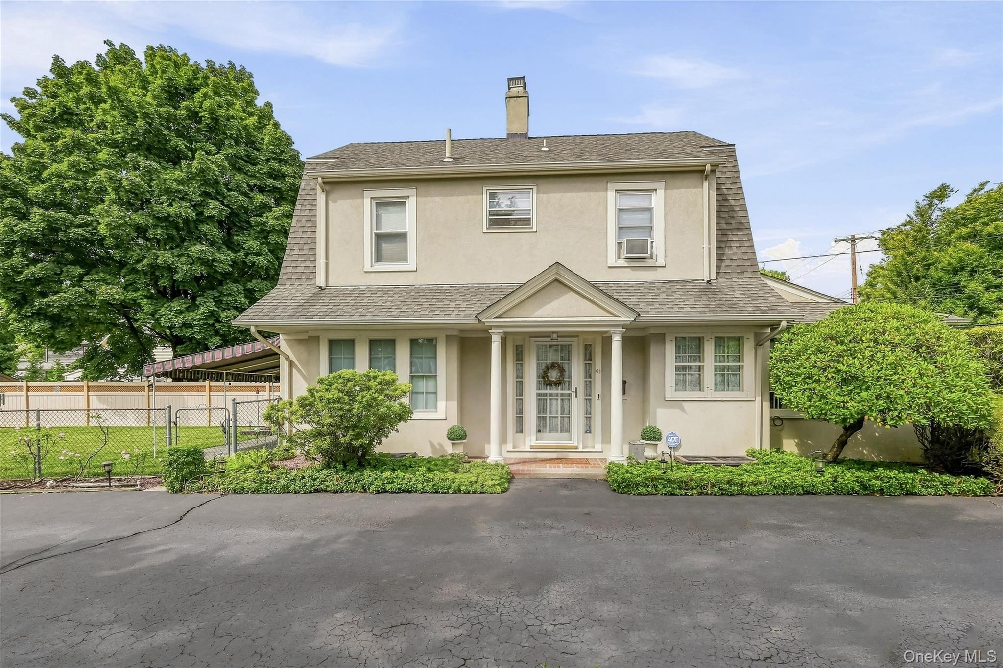 61 E Maple Avenue