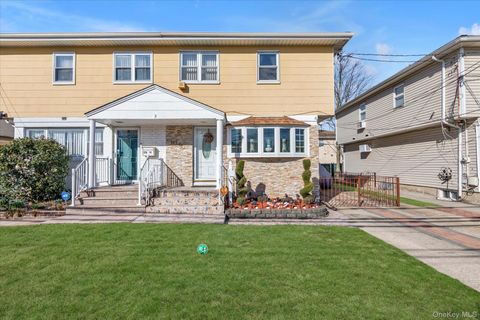 Homes For Sale - 147-08 259th Street<br/> Rosedale, NY 11422