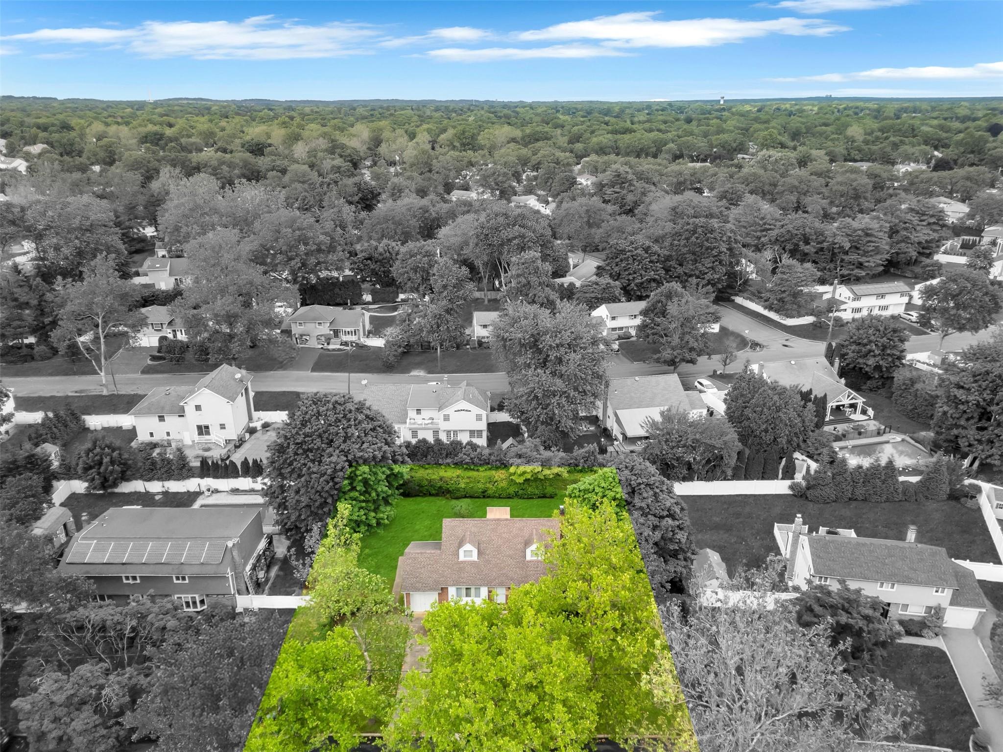 Property for Sale at Byre Place, Commack, Hamptons, NY - Bedrooms: 2 
Bathrooms: 1  - $599,999