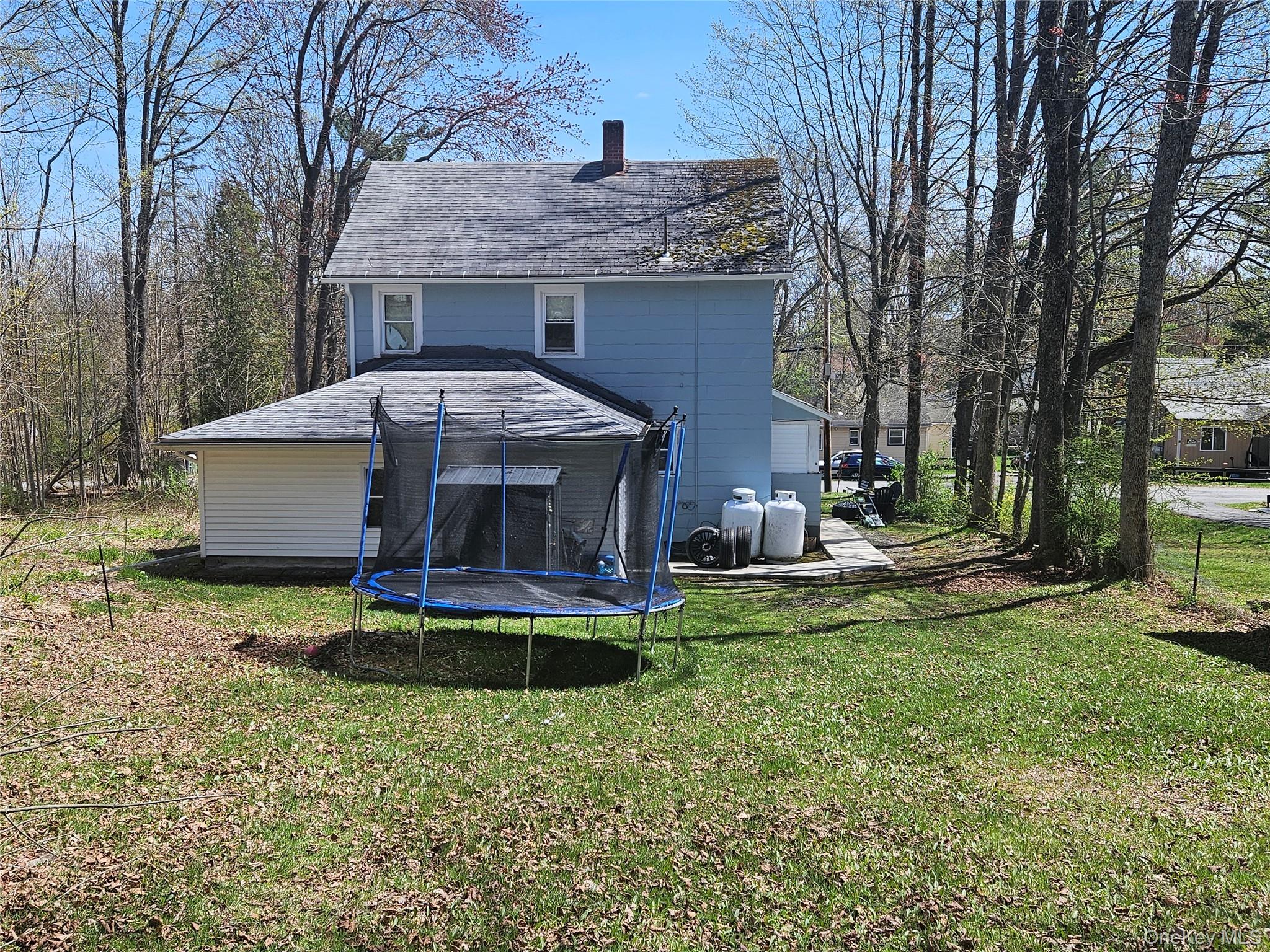 22 Hillside Avenue