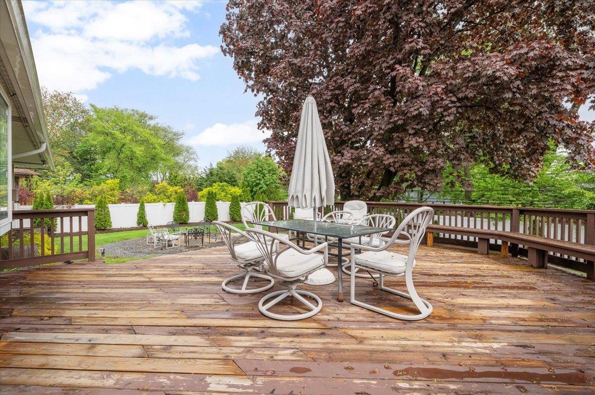 11 Voorhis Drive, Old Bethpage, New York image 26
