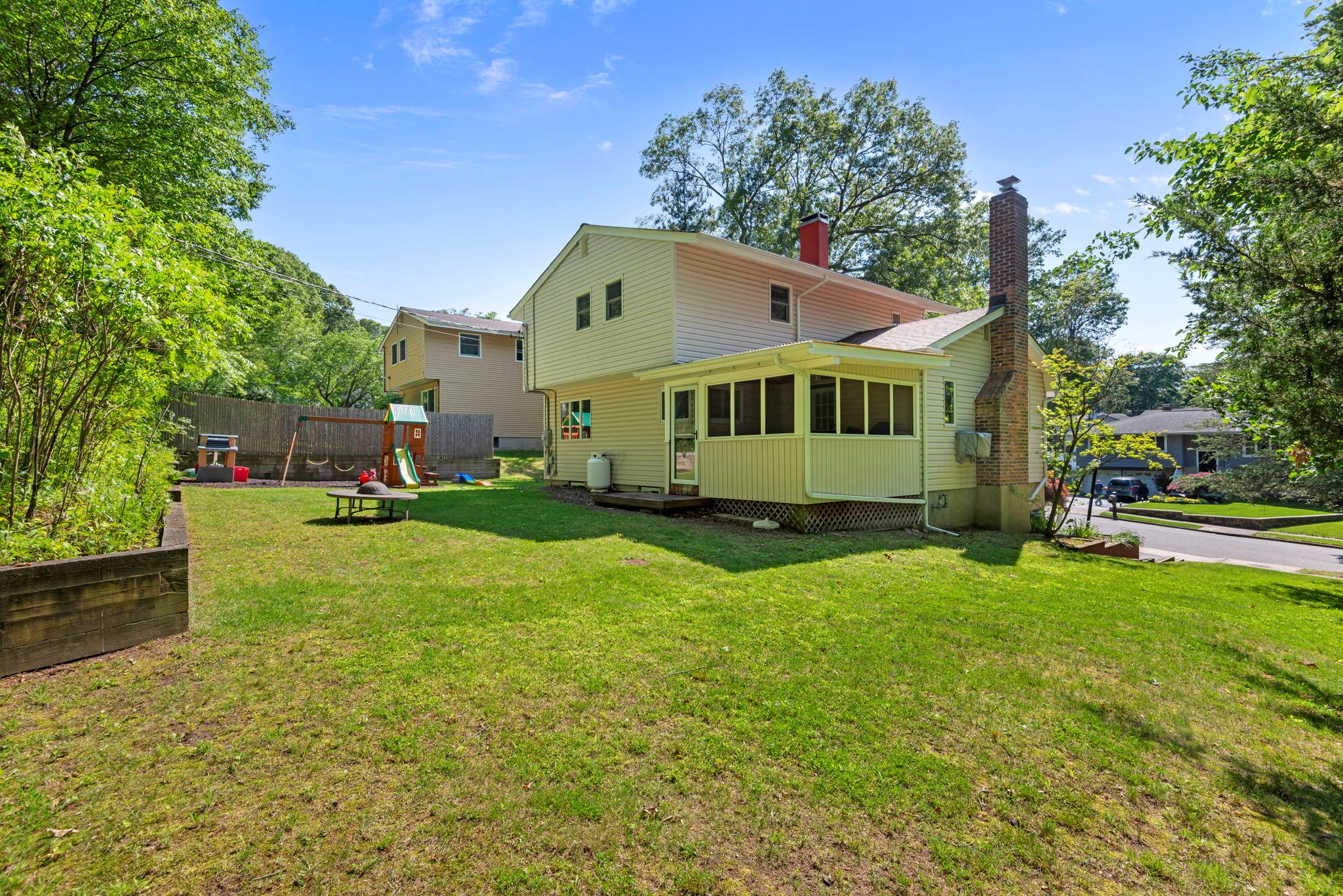 29 Ravenwood Drive