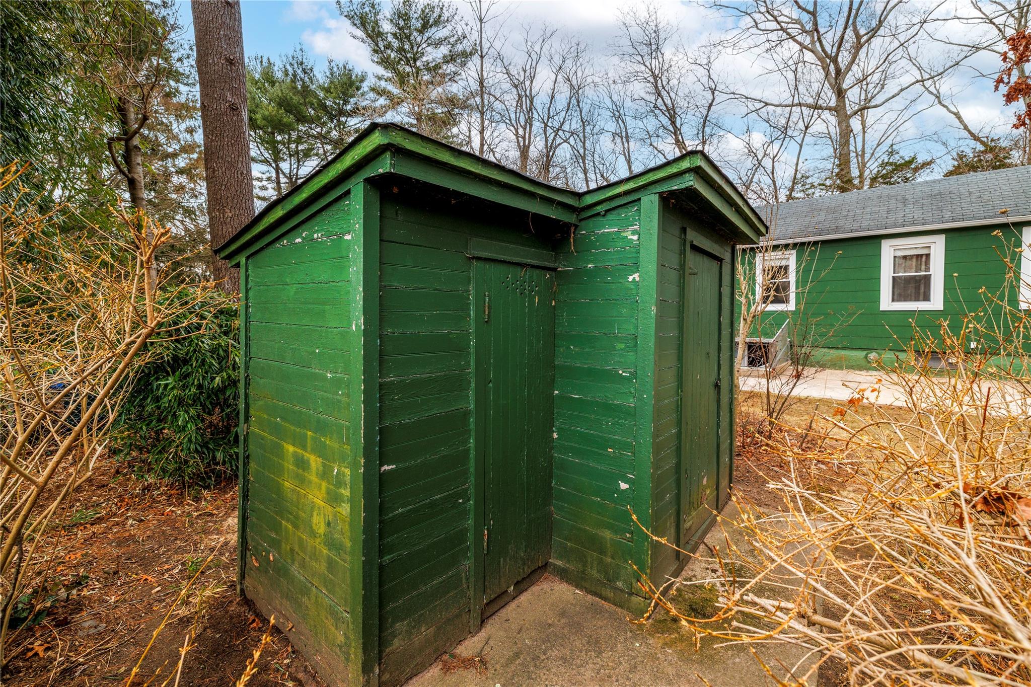11 Bellport Road, Sound Beach, New York image 27