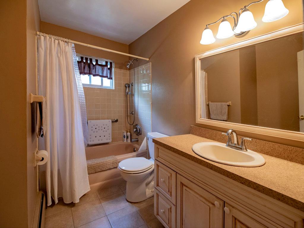 441 Old Country Road, Melville, New York image 17