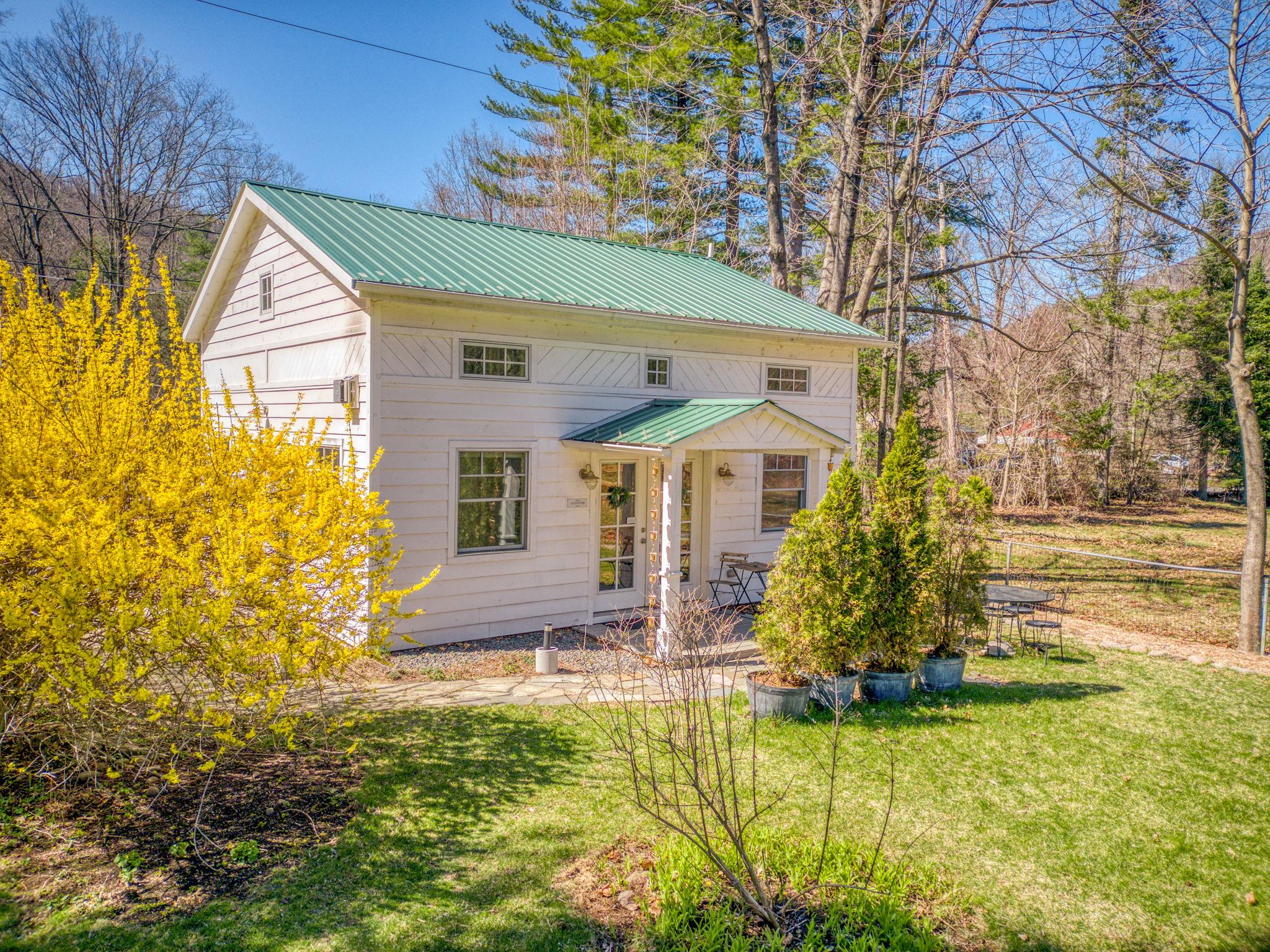 28-30 Esopus Avenue, Phoenicia, New York image 3
