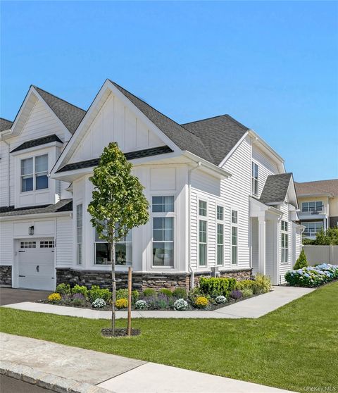 Condo For Sale - 118 Juniper Lane #31<br/> Suffolk County, Yaphank, NY 11980