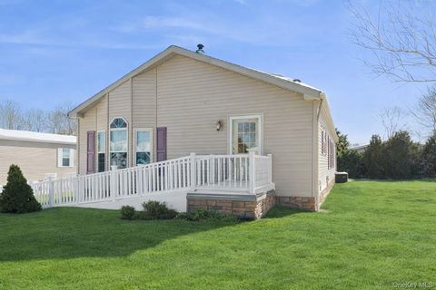 1661 Old Country Road Unit 353, Riverhead, NY 11901 - MLS#: 953233