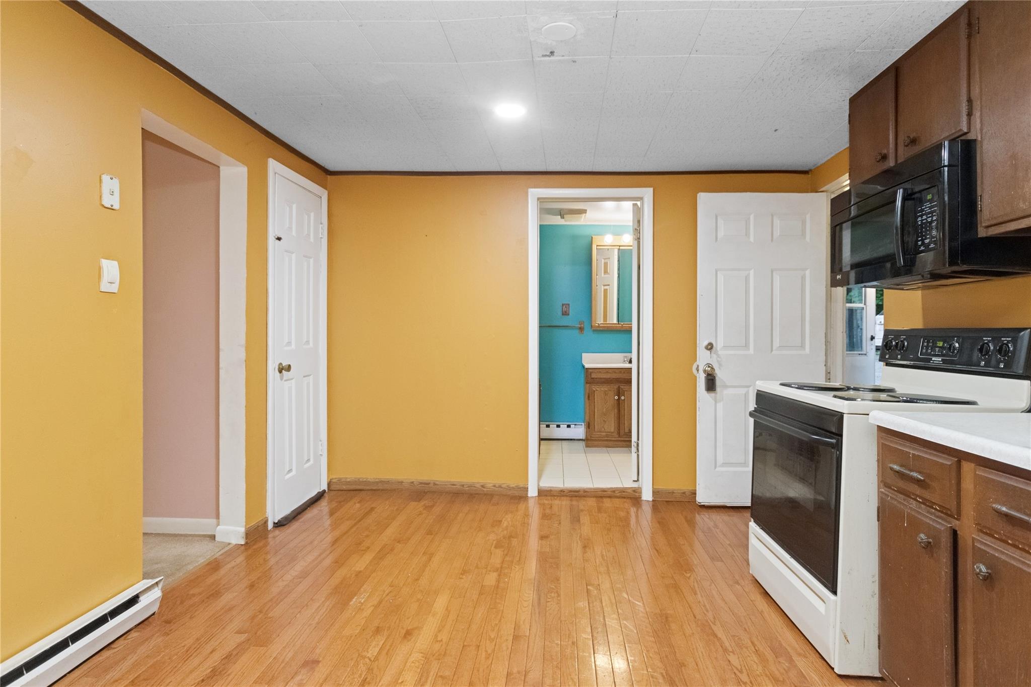 35 Fallkill Avenue, Poughkeepsie, New York image 12