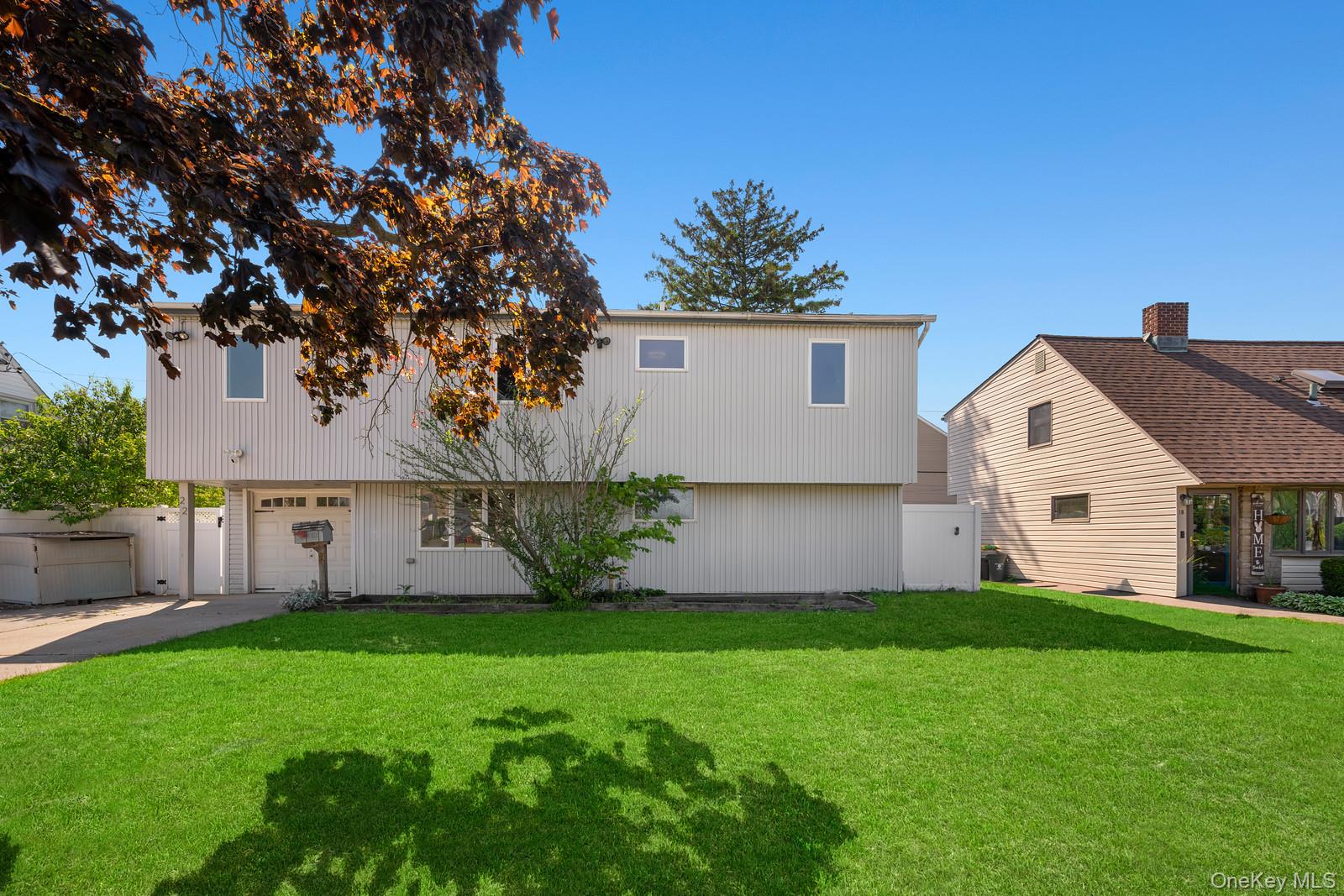 22 Lowland Road
