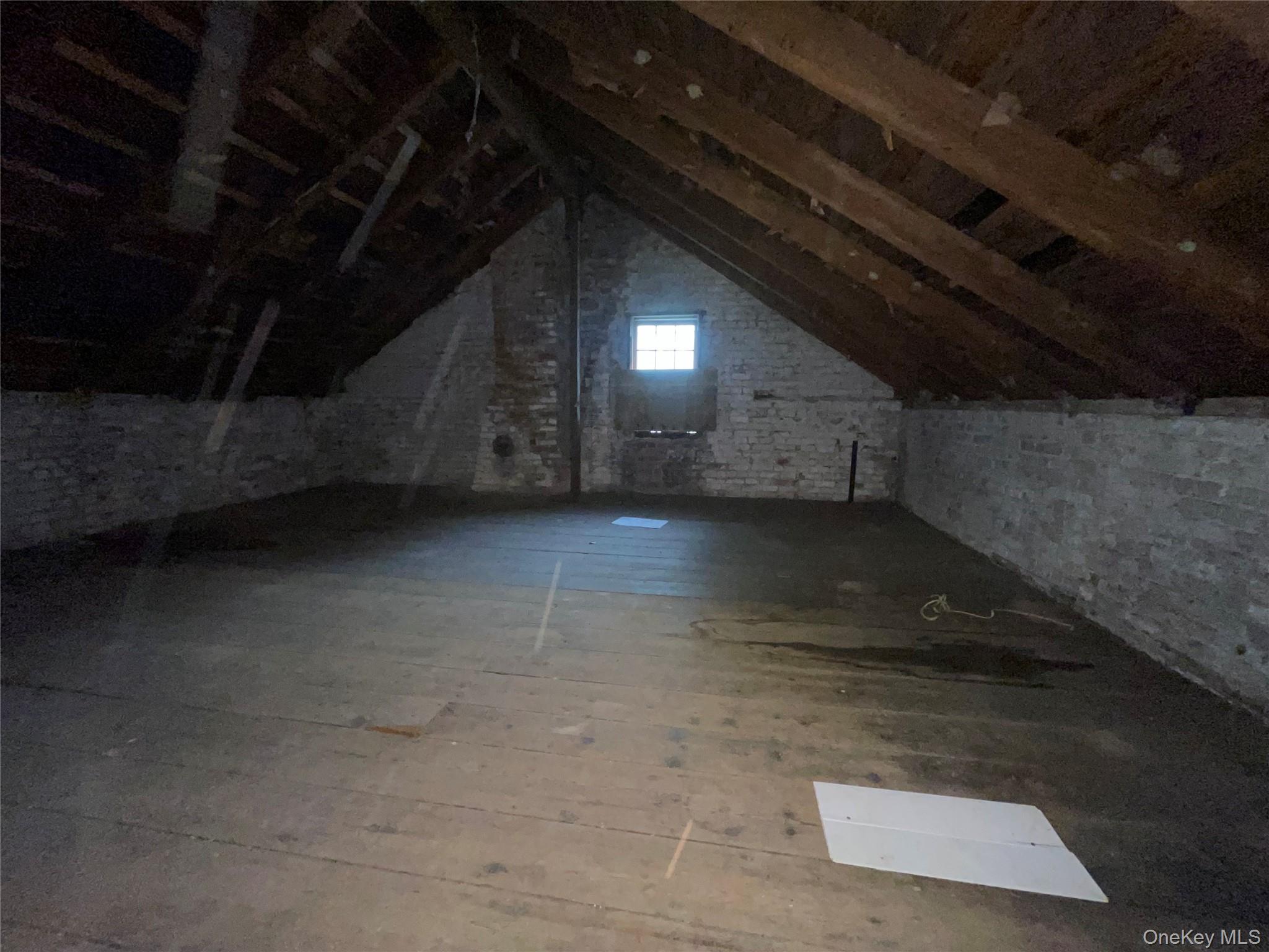 169 Holmes Road
