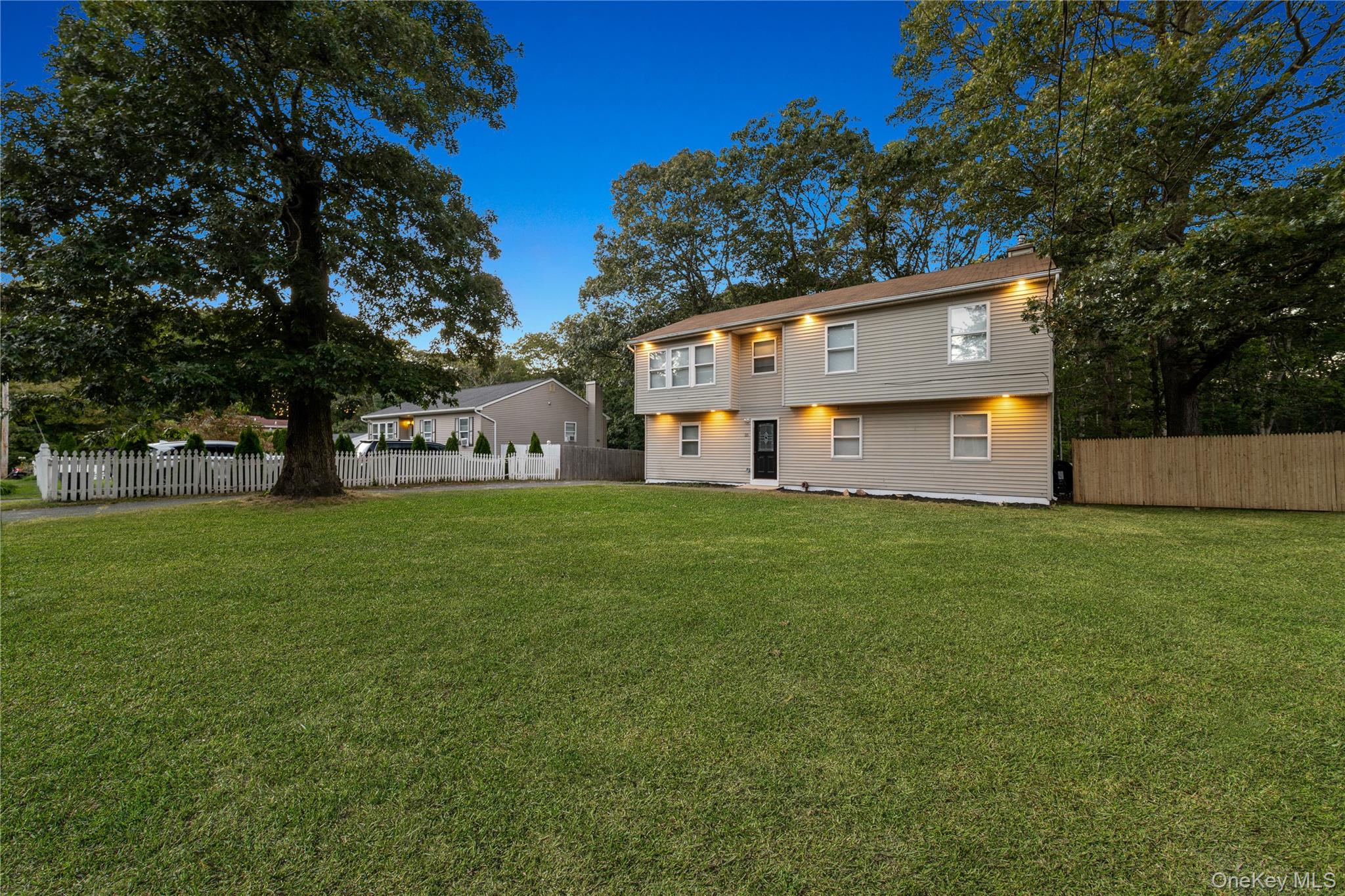 25 Nord Park Boulevard