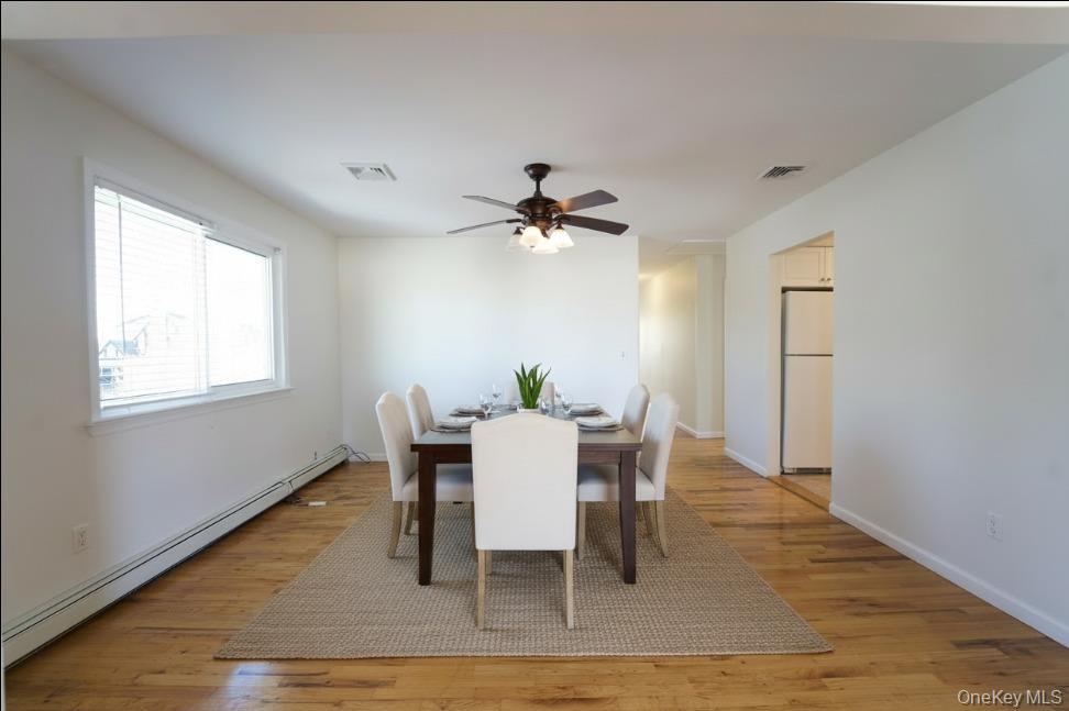 Long Beach, New York 11561, United States, 3 Bedrooms Bedrooms, ,2 BathroomsBathrooms,Residential,Active,249401