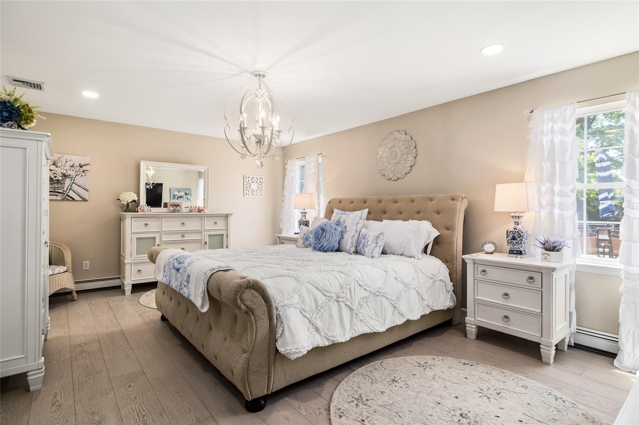 12 Macon Avenue, Sayville, New York image 9
