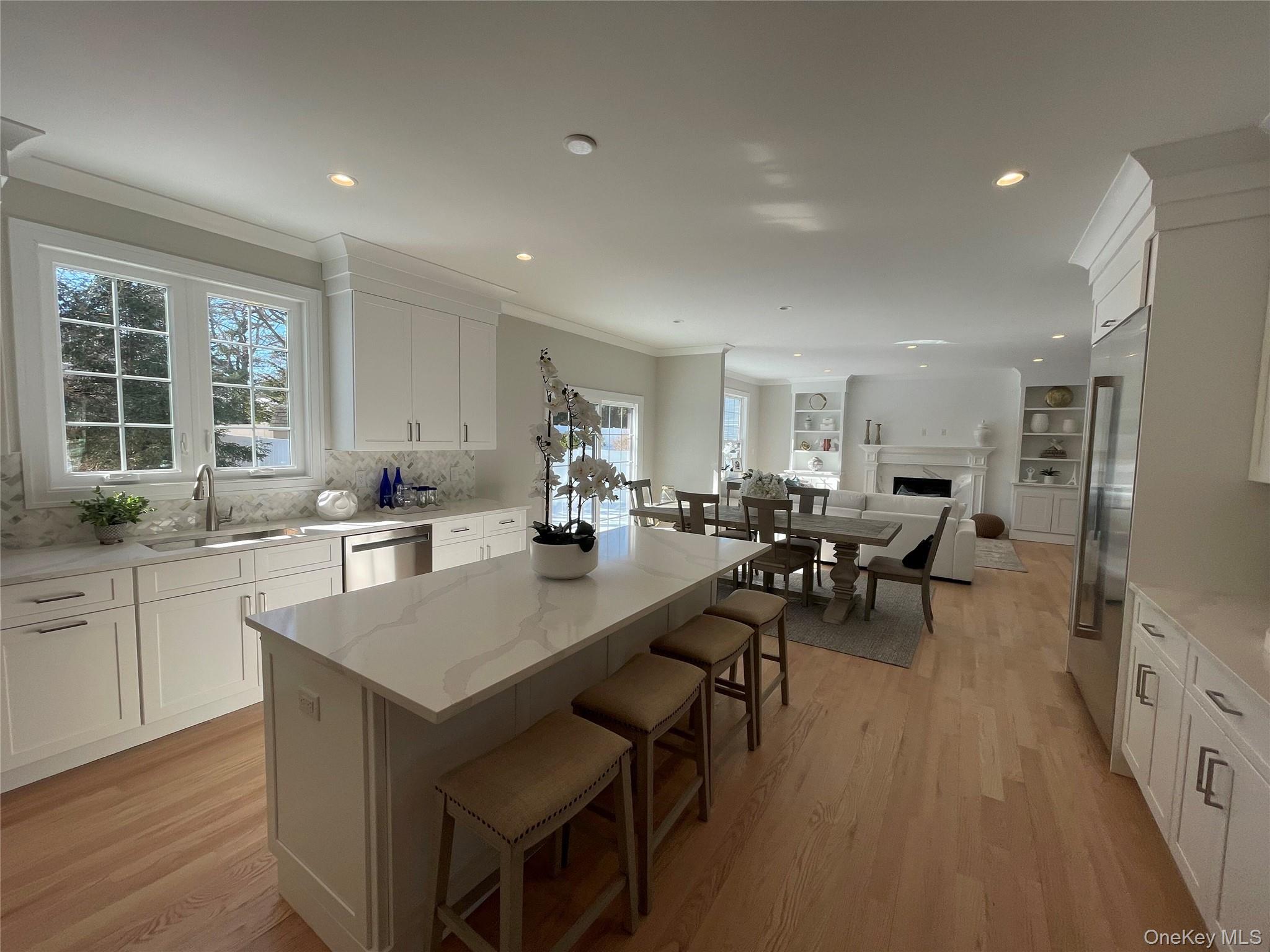 130 Syosset Woodbury Road